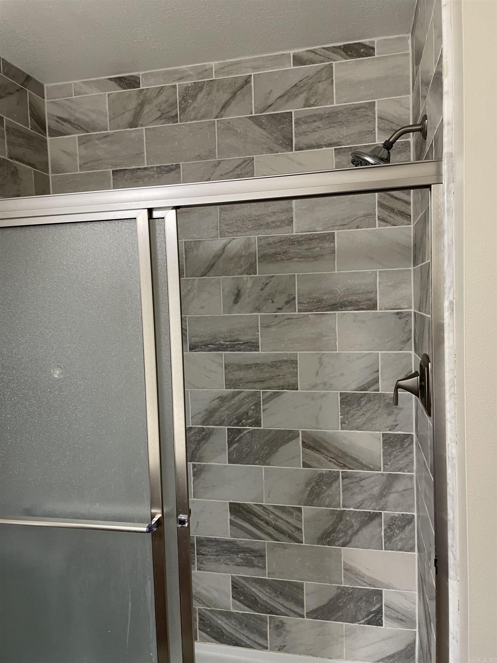 CRYSTAL VALLEY MANOR - Residential