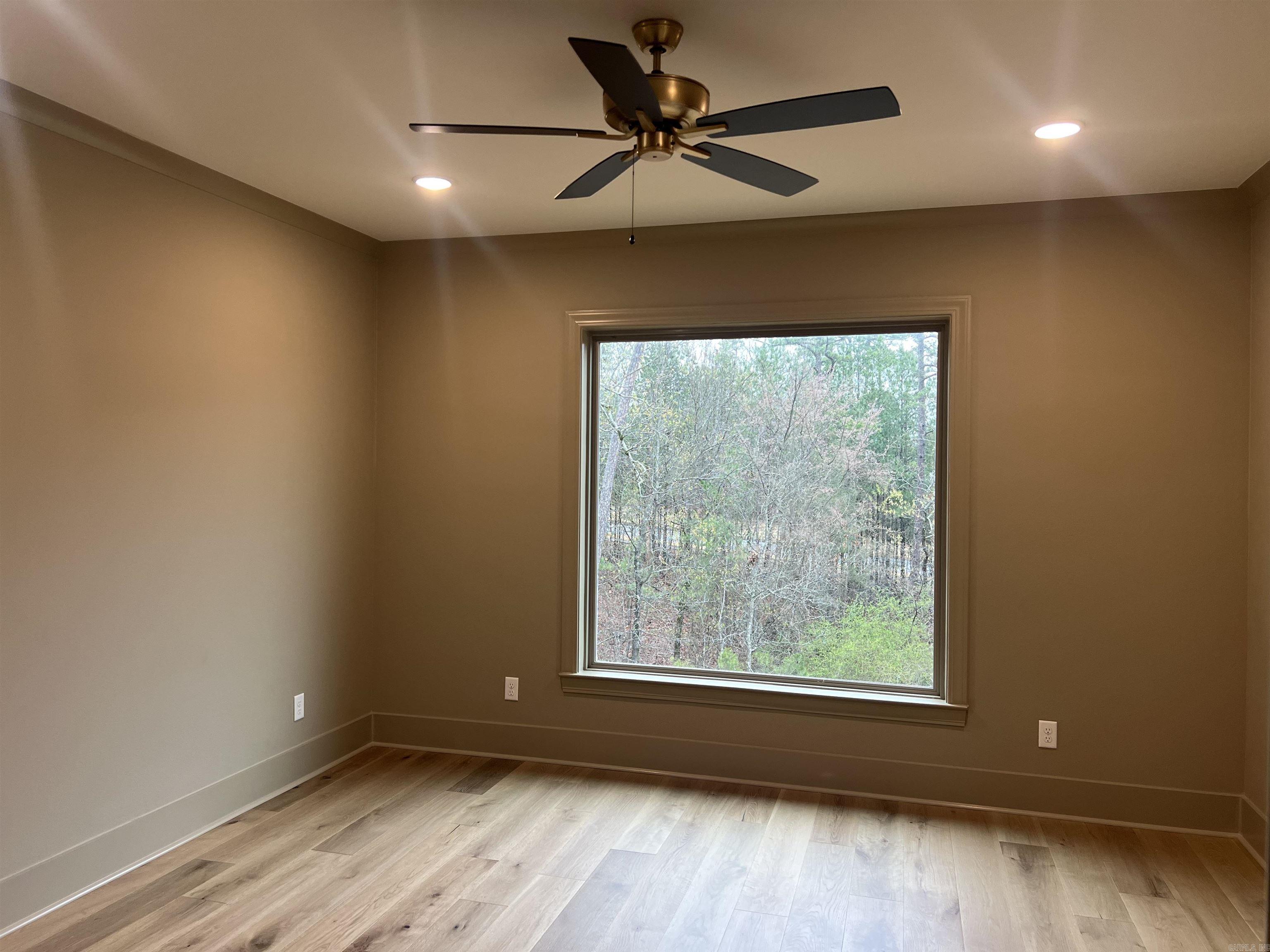 CHENAL VALLEY CHALLAIN PLACE - Residential Lease