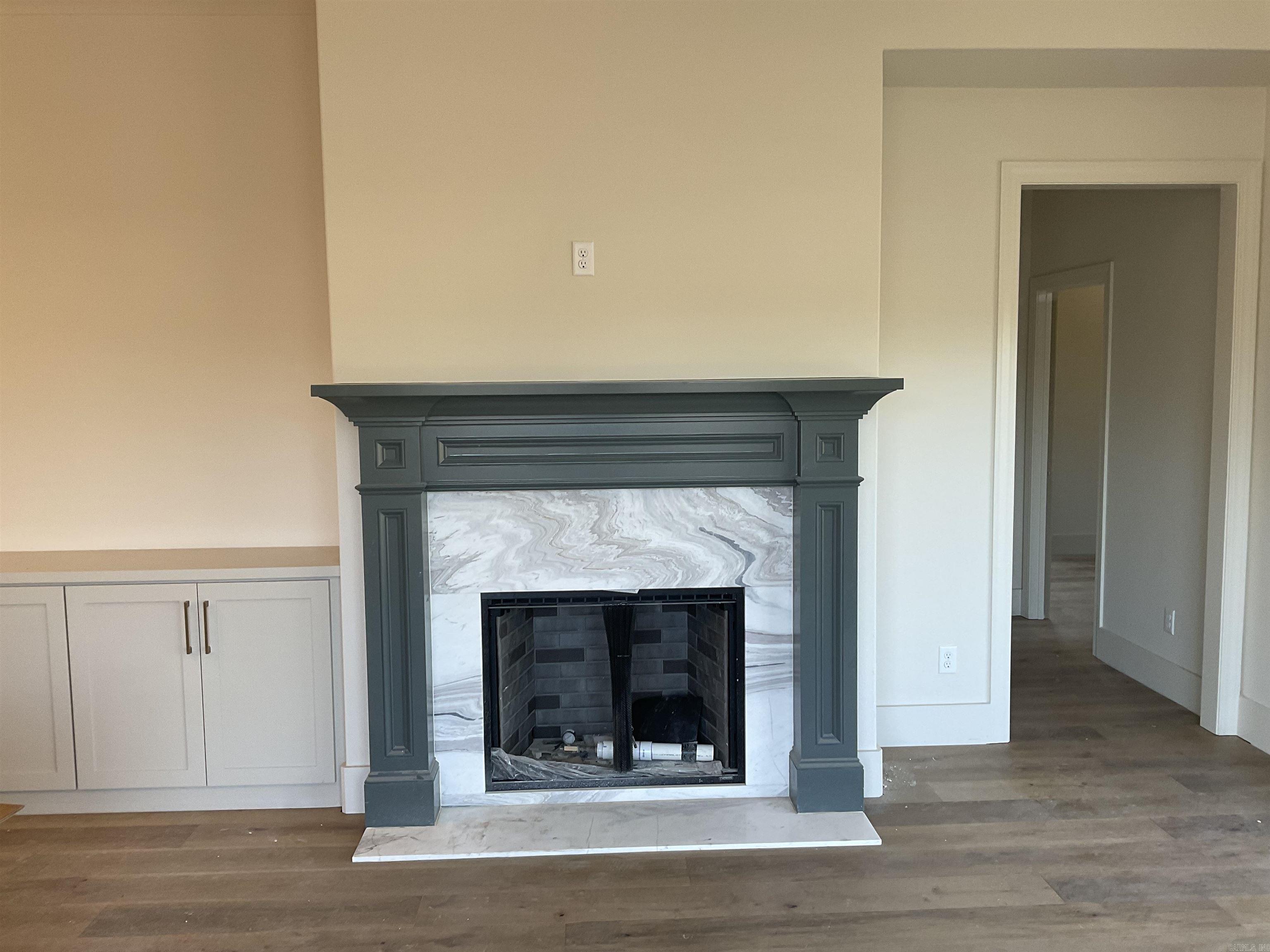 CHENAL VALLEY CHALLAIN PLACE - Residential Lease