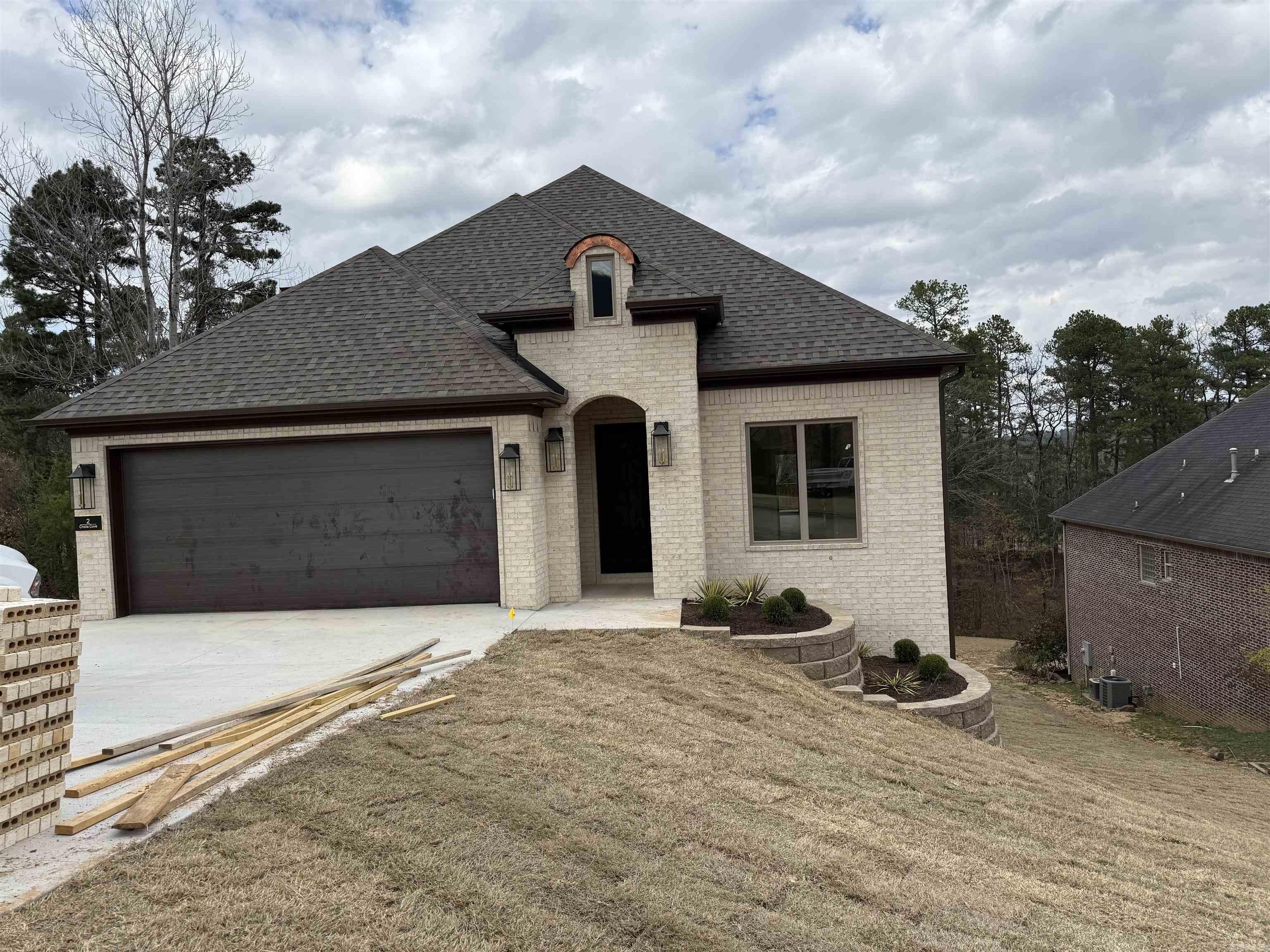 CHENAL VALLEY CHALLAIN PLACE - Residential Lease