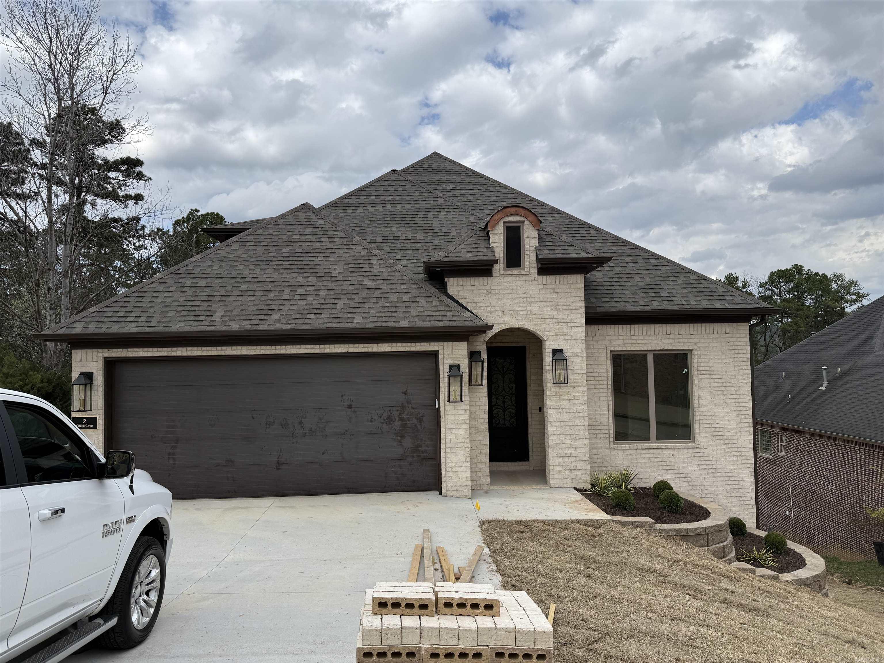 CHENAL VALLEY CHALLAIN PLACE - Residential Lease