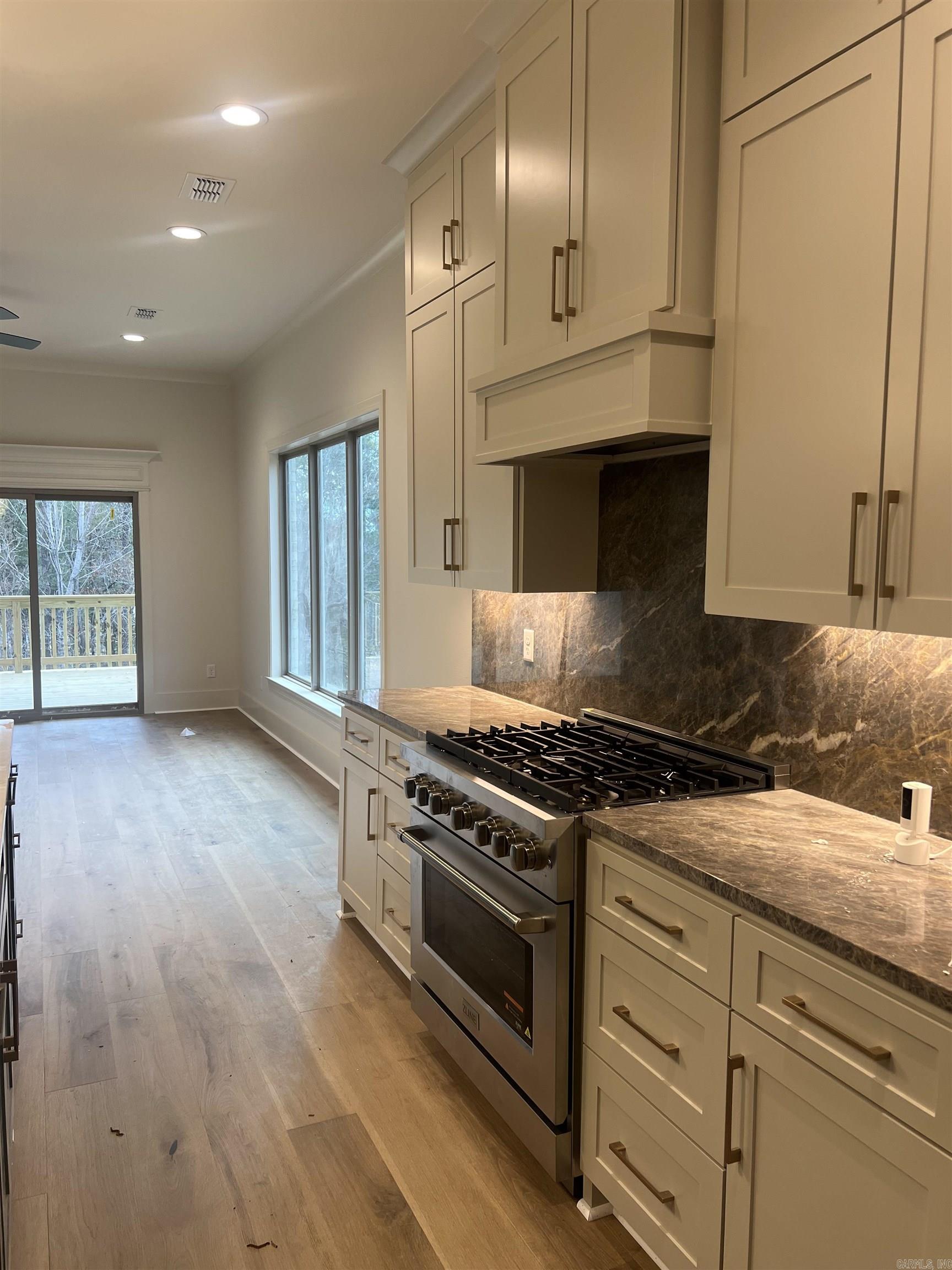 CHENAL VALLEY CHALLAIN PLACE - Residential Lease