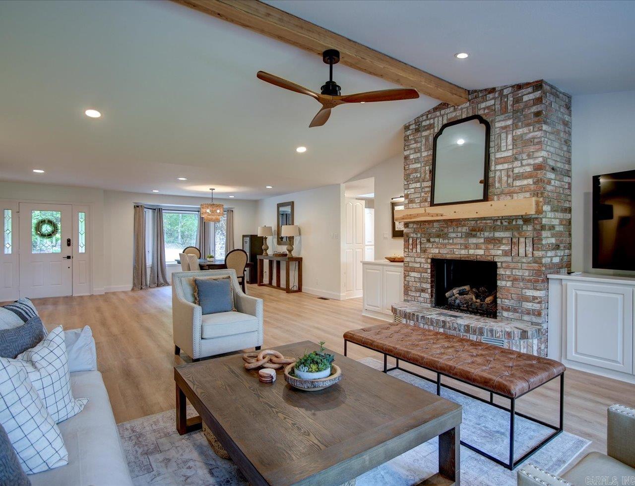 SENDERO - Residential