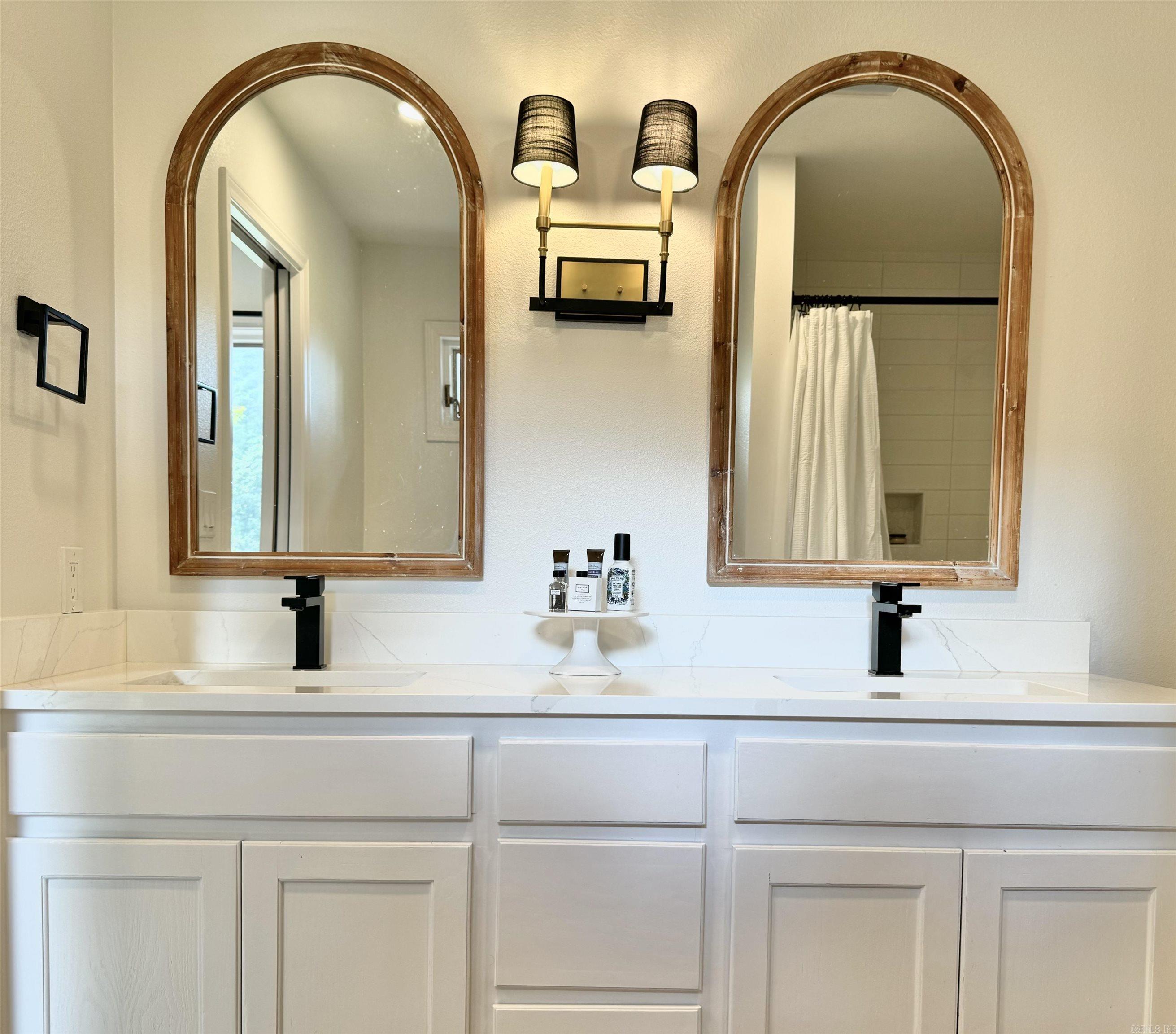 SENDERO - Residential