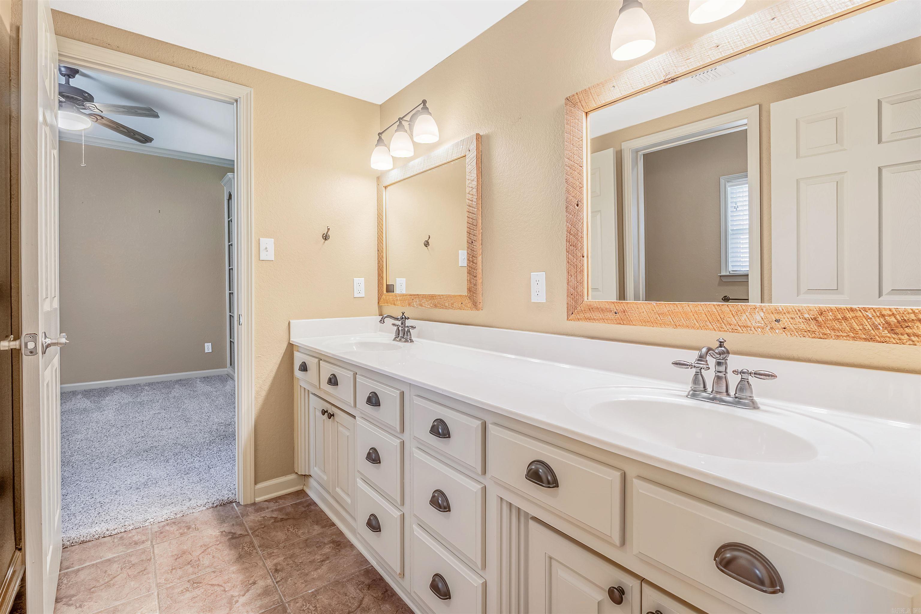 CEDAR LAKE ESTATES - Residential