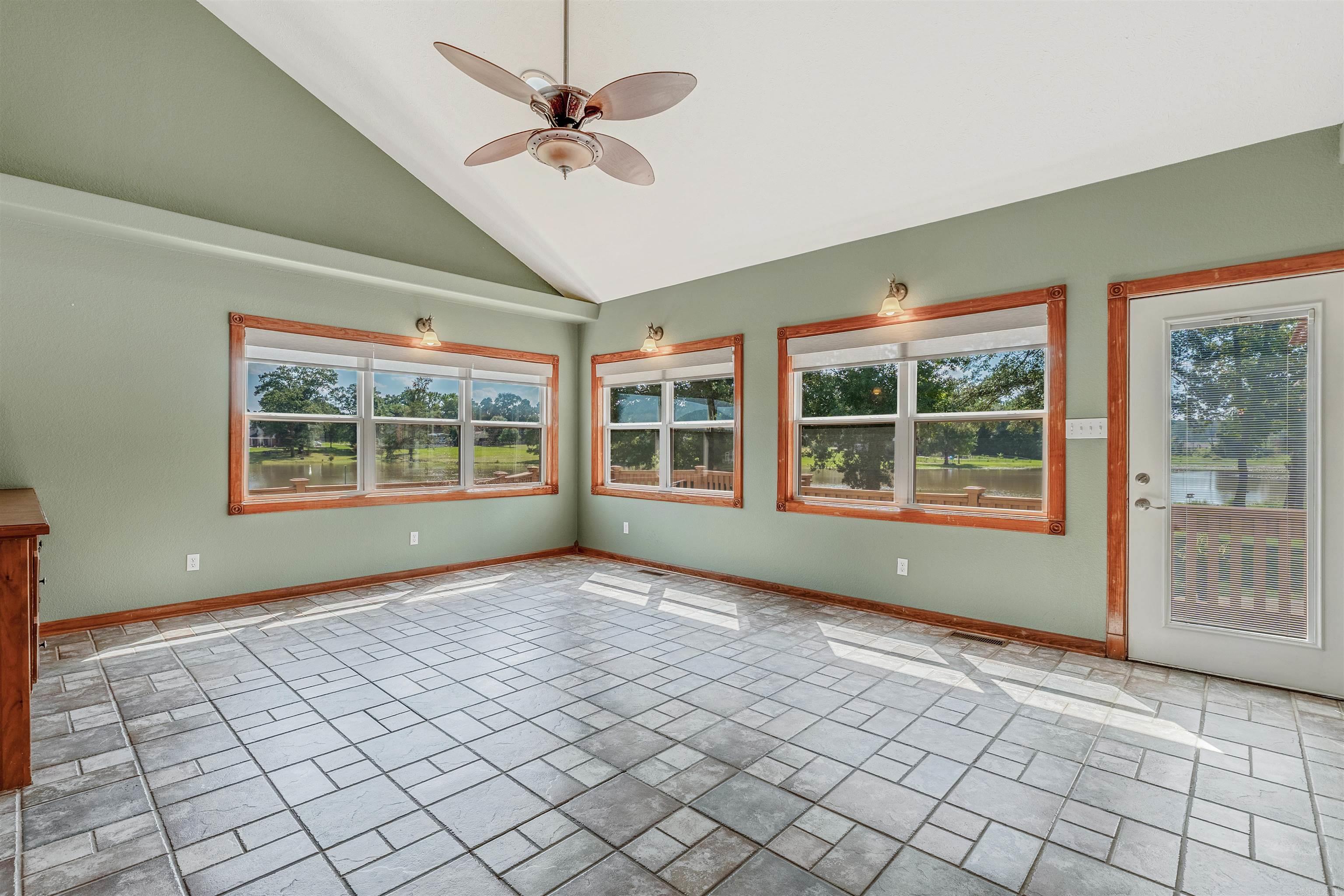 CEDAR LAKE ESTATES - Residential