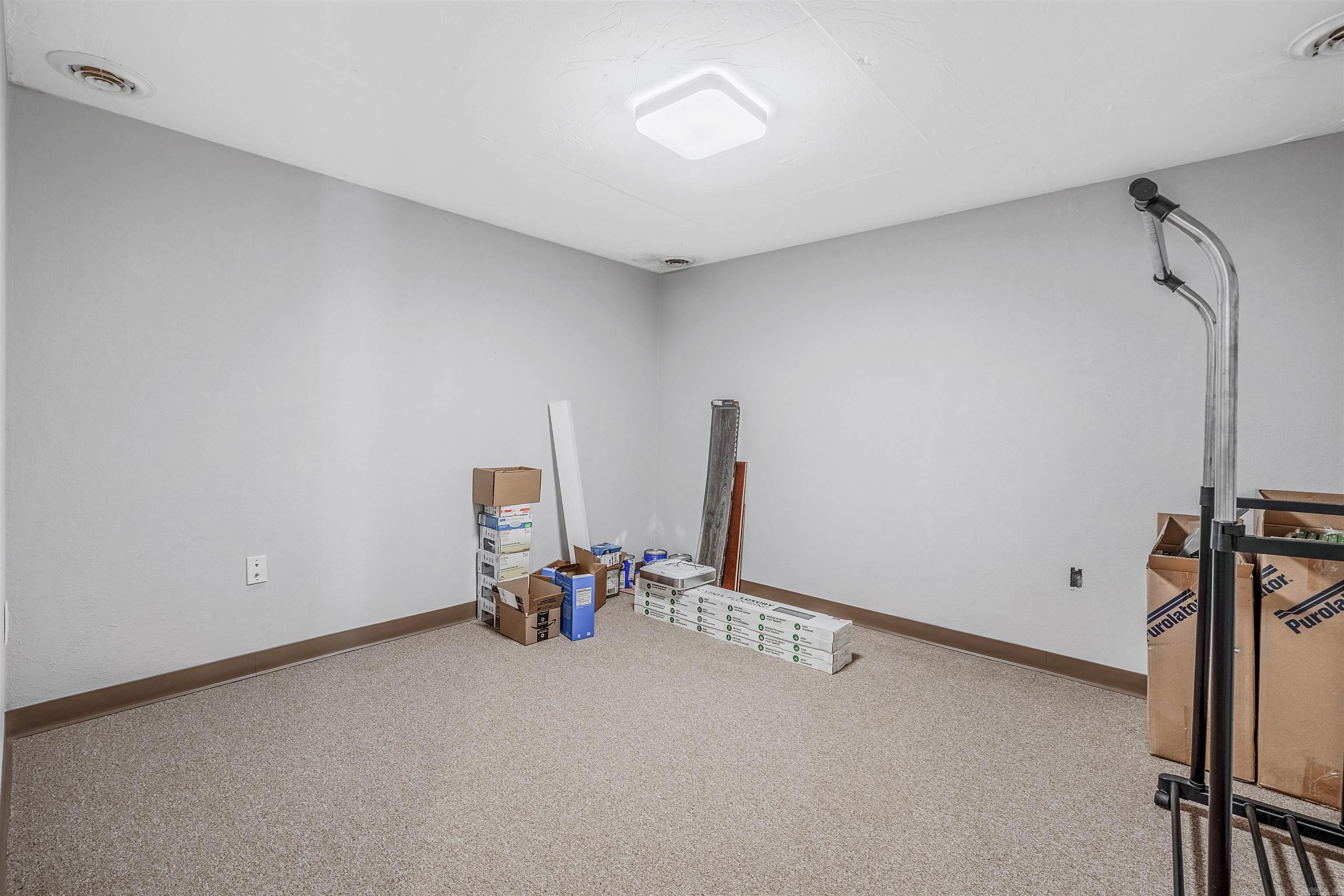 CEDAR LAKE ESTATES - Residential