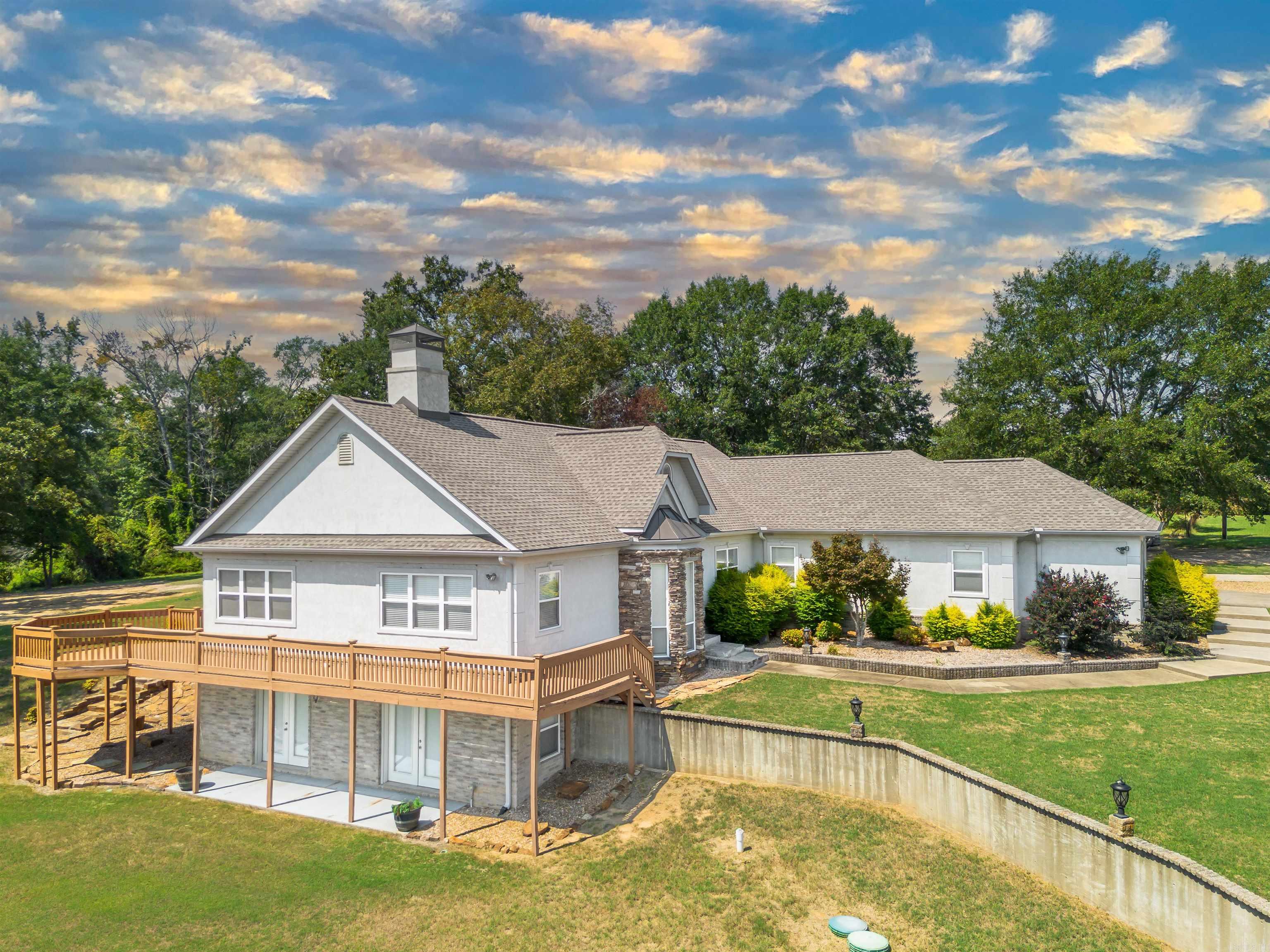 CEDAR LAKE ESTATES - Residential