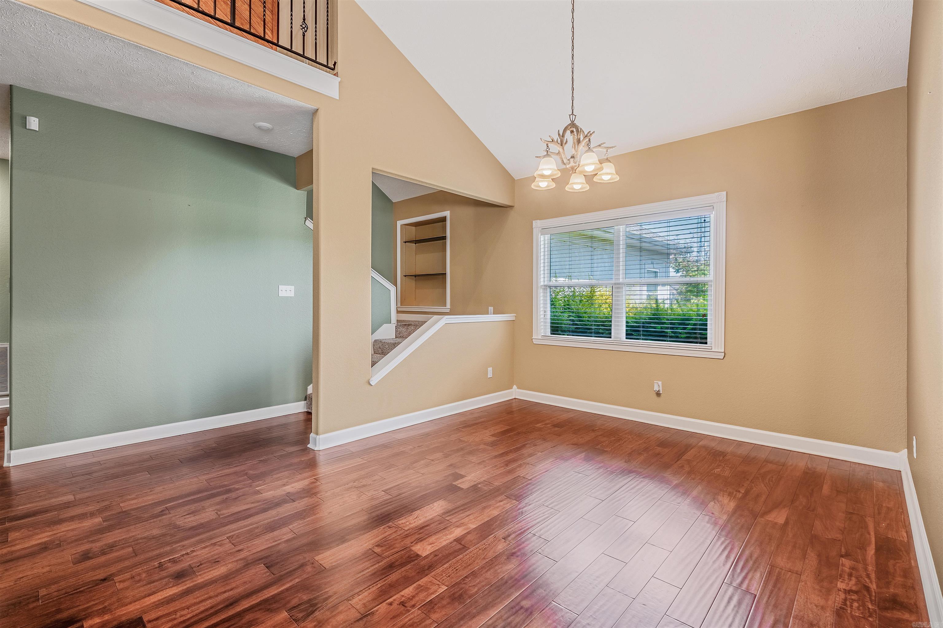 CEDAR LAKE ESTATES - Residential