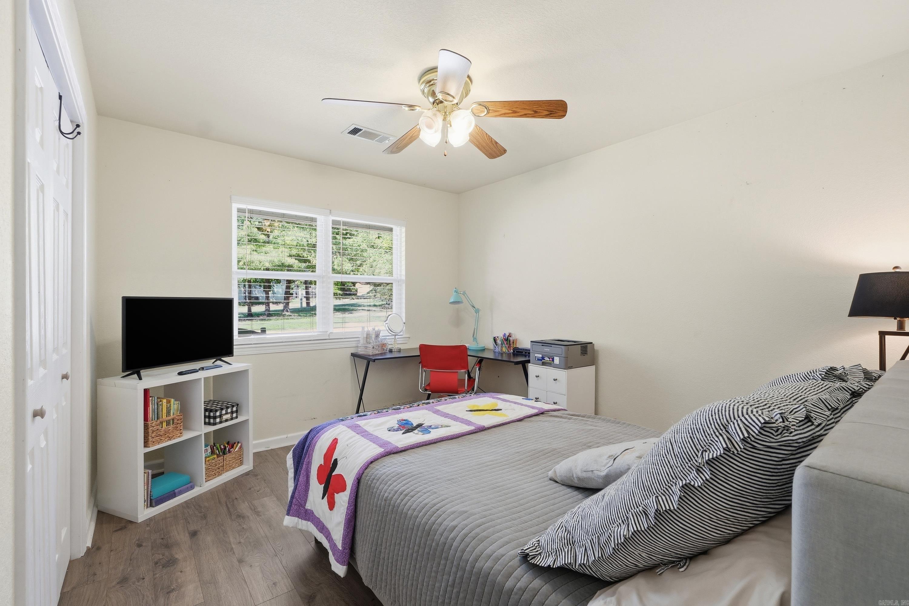 AYERS, HANK - Residential