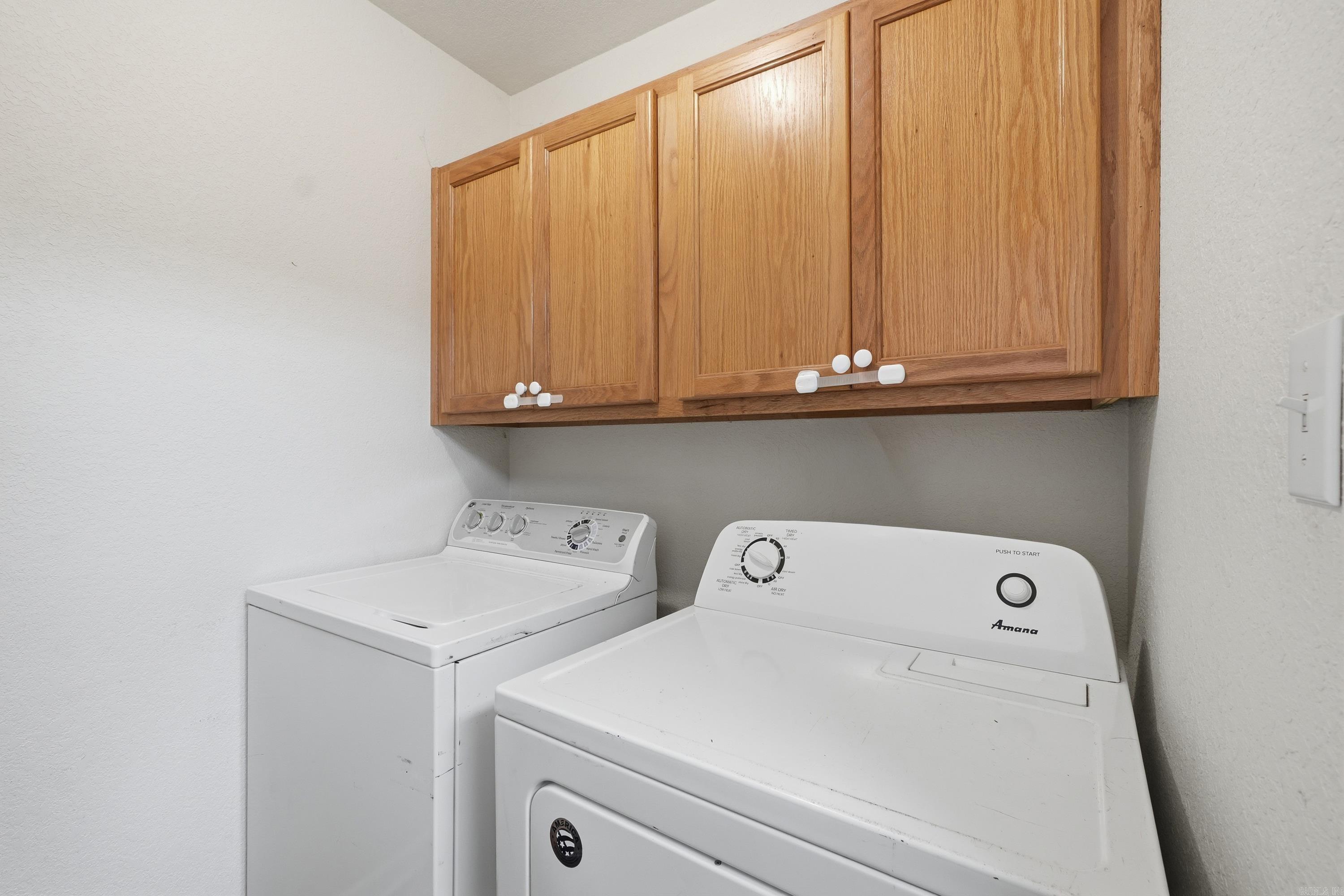 AYERS, HANK - Residential