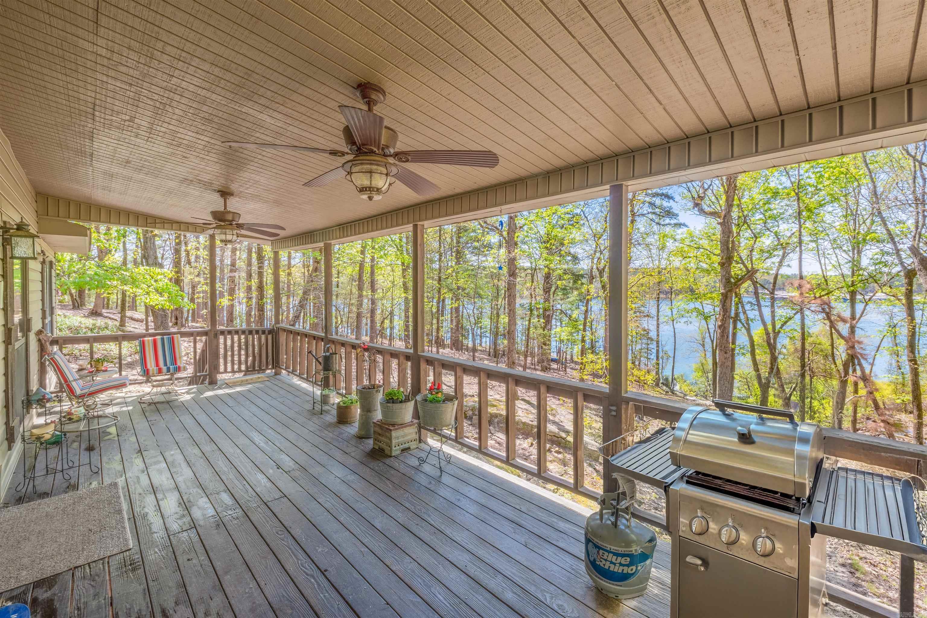 BELMONT ACRES - LAKE - Residential