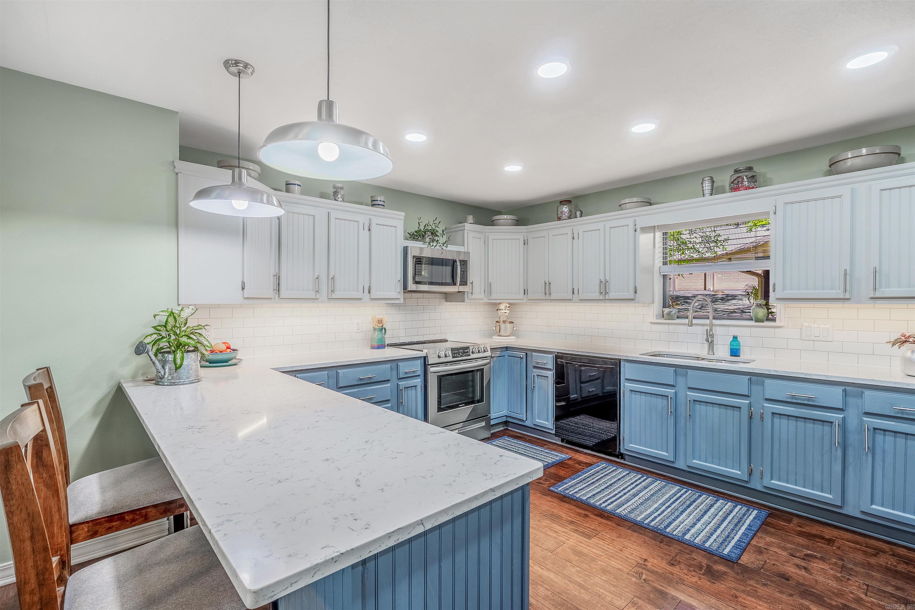 BELMONT ACRES - LAKE - Residential