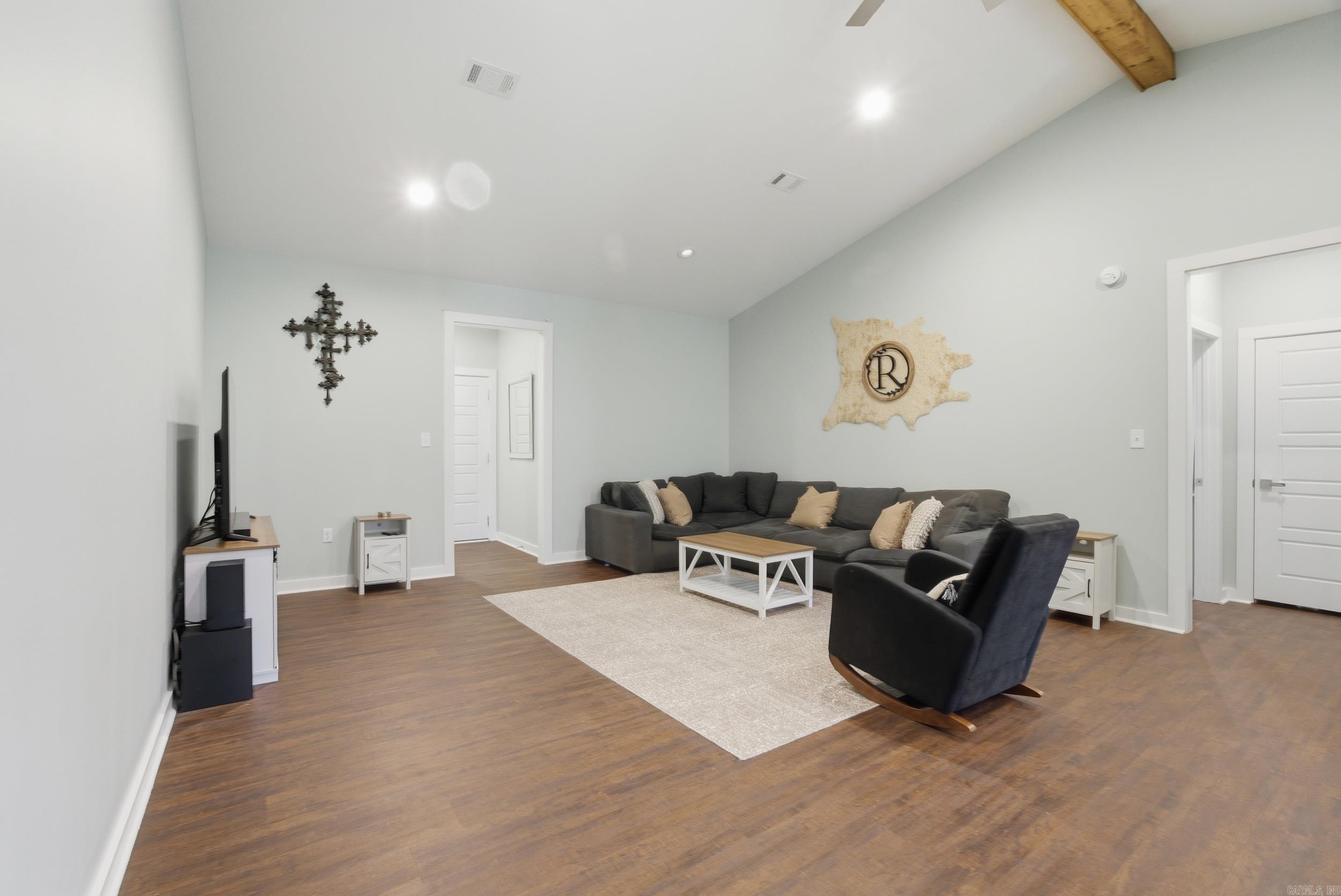 INDIAN SPRINGS - Residential