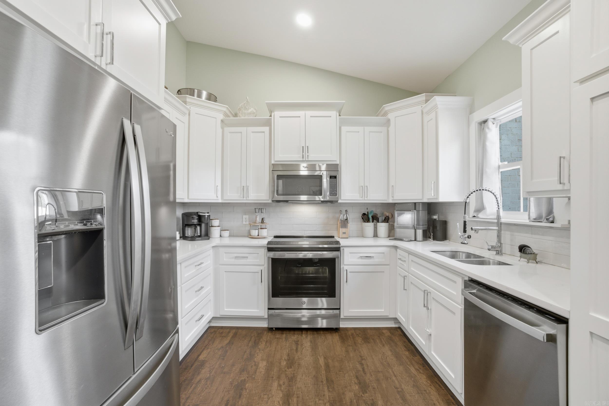 INDIAN SPRINGS - Residential