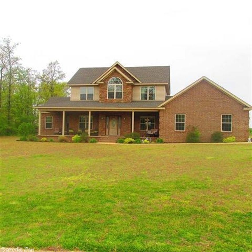 This is a gorgeous 4 bed 2 1/2 bath home located in a wonderful neighborhood. Mere minutes from Valley View school, This home is nestled on a very quiet street where traffic is minimal. Basically sitting on a 1 acre lot, This property offers privacy, country feel with the amenities of the City. Outside, the Brick & siding exterior is virtually maintenance free w Beautiful landscaping, covered front & rear porches, & 2 car garage. Inside offers tall ceilings, elegant flooring and a wonderful layout.