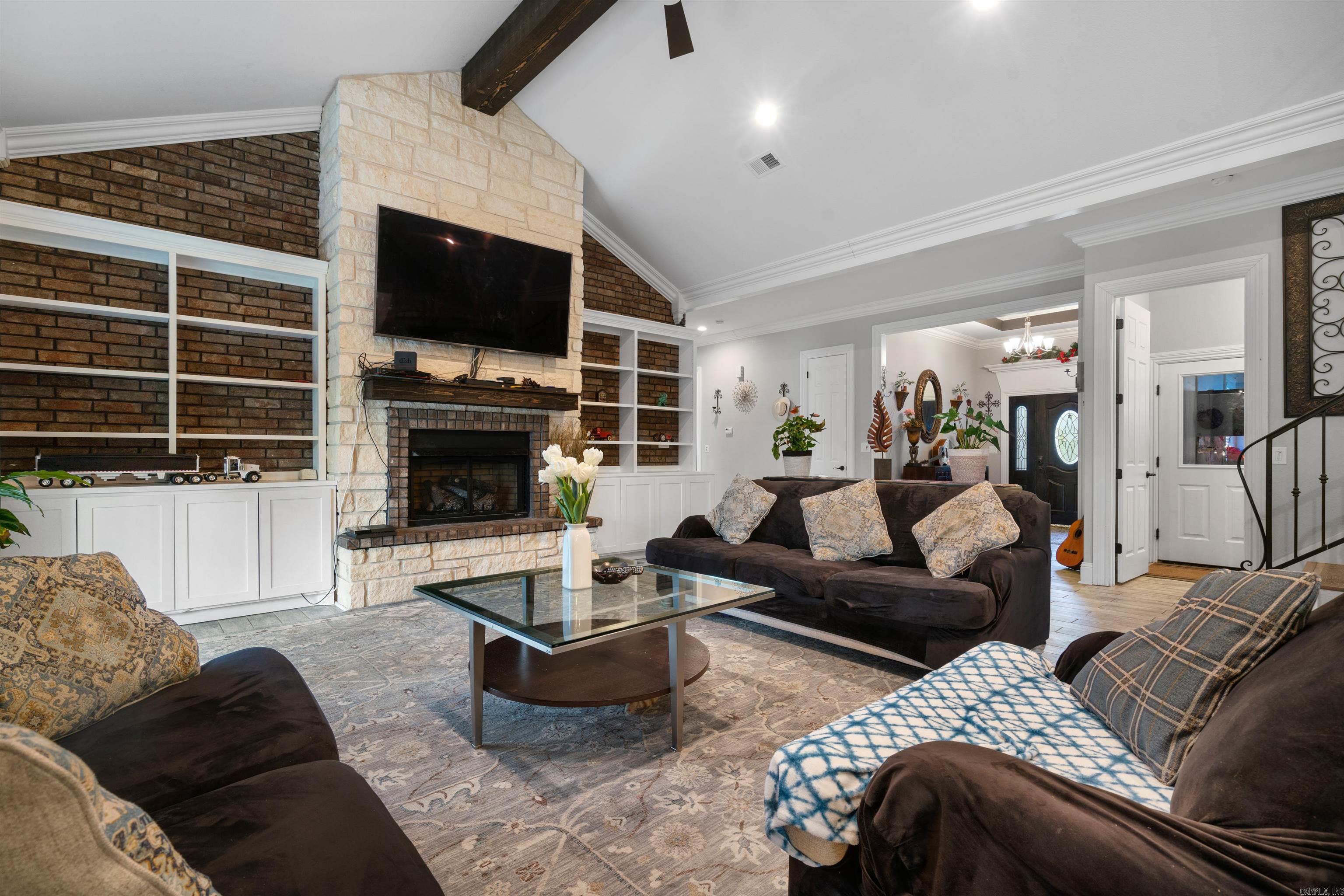 MCCLARD, L.A. - Residential