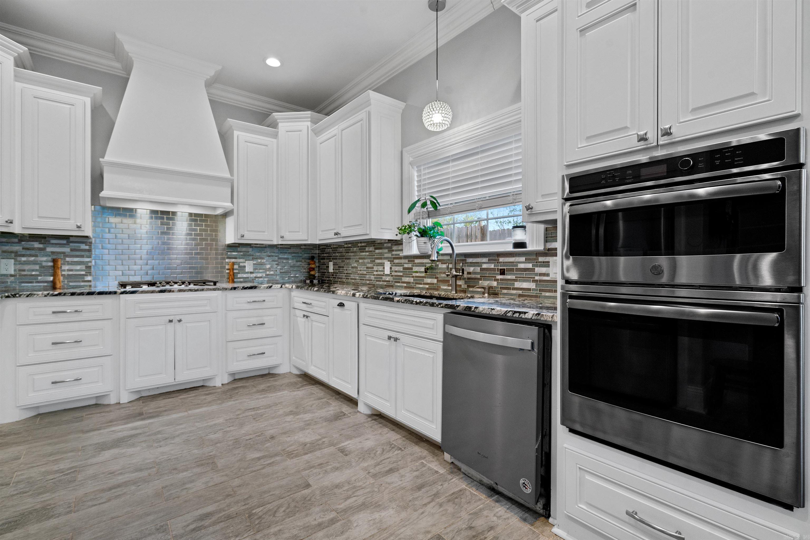 MCCLARD, L.A. - Residential