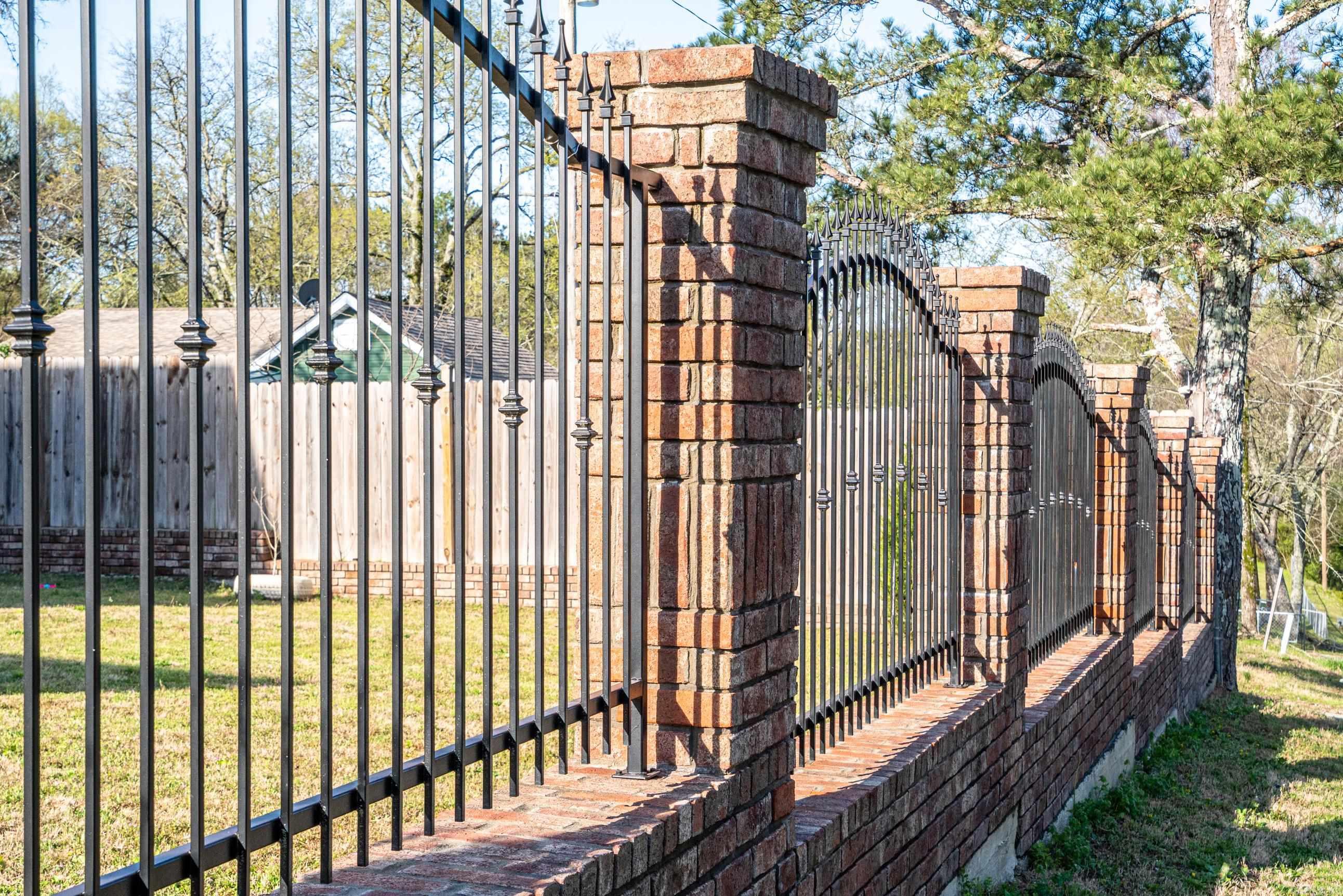 MCCLARD, L.A. - Residential