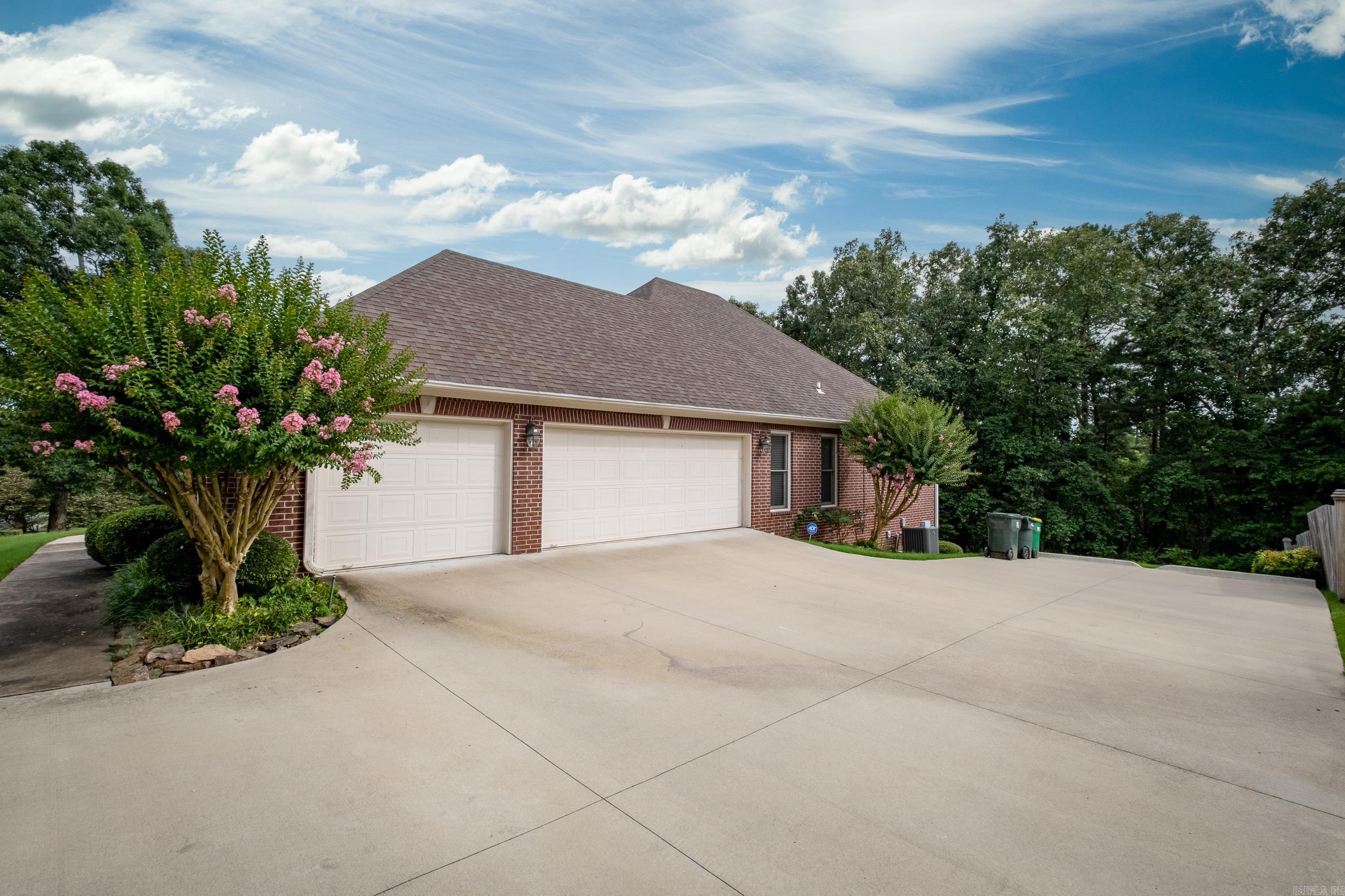 CHENAL VALLEY LAMARCHE PLACE NBH - Residential