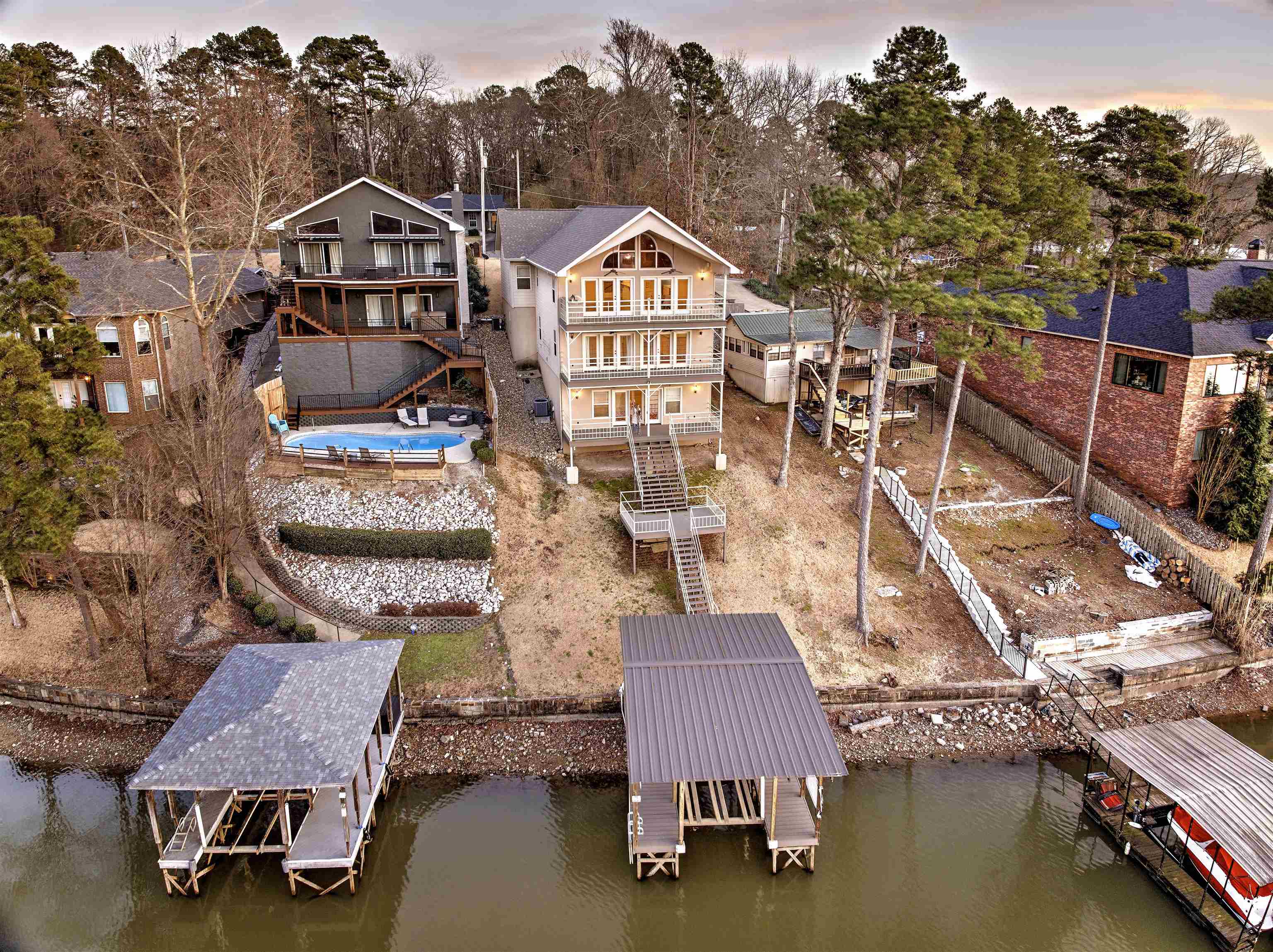 Lake Hamilton Shores - Residential
