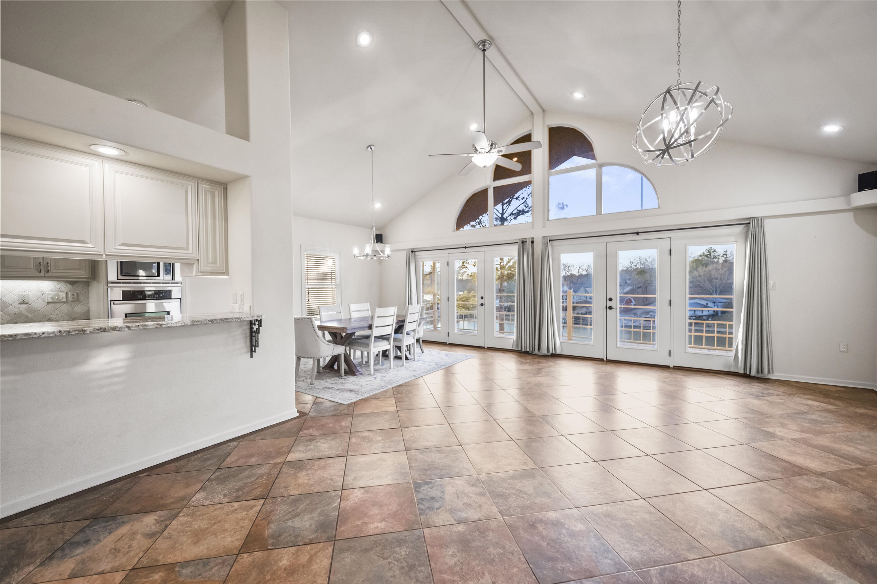 Lake Hamilton Shores - Residential