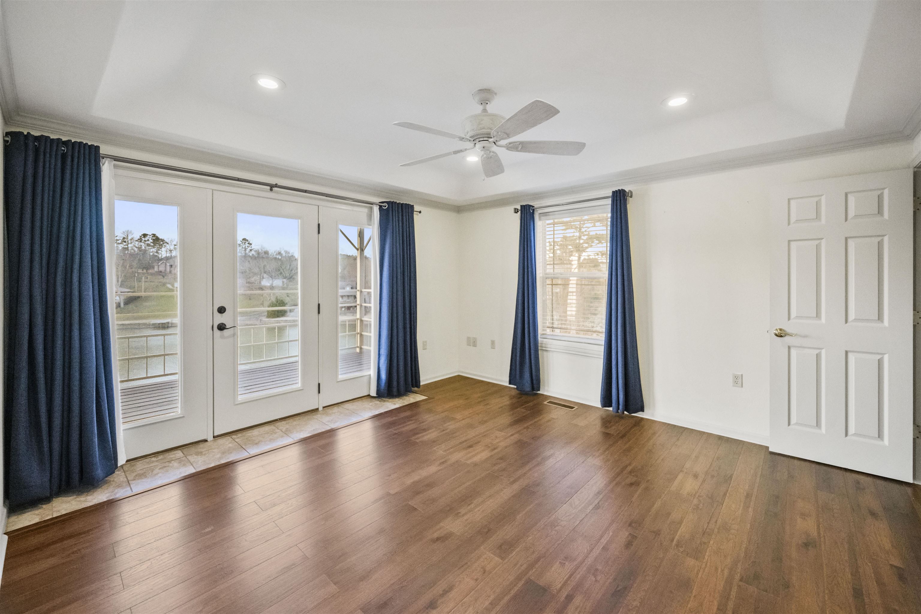 Lake Hamilton Shores - Residential