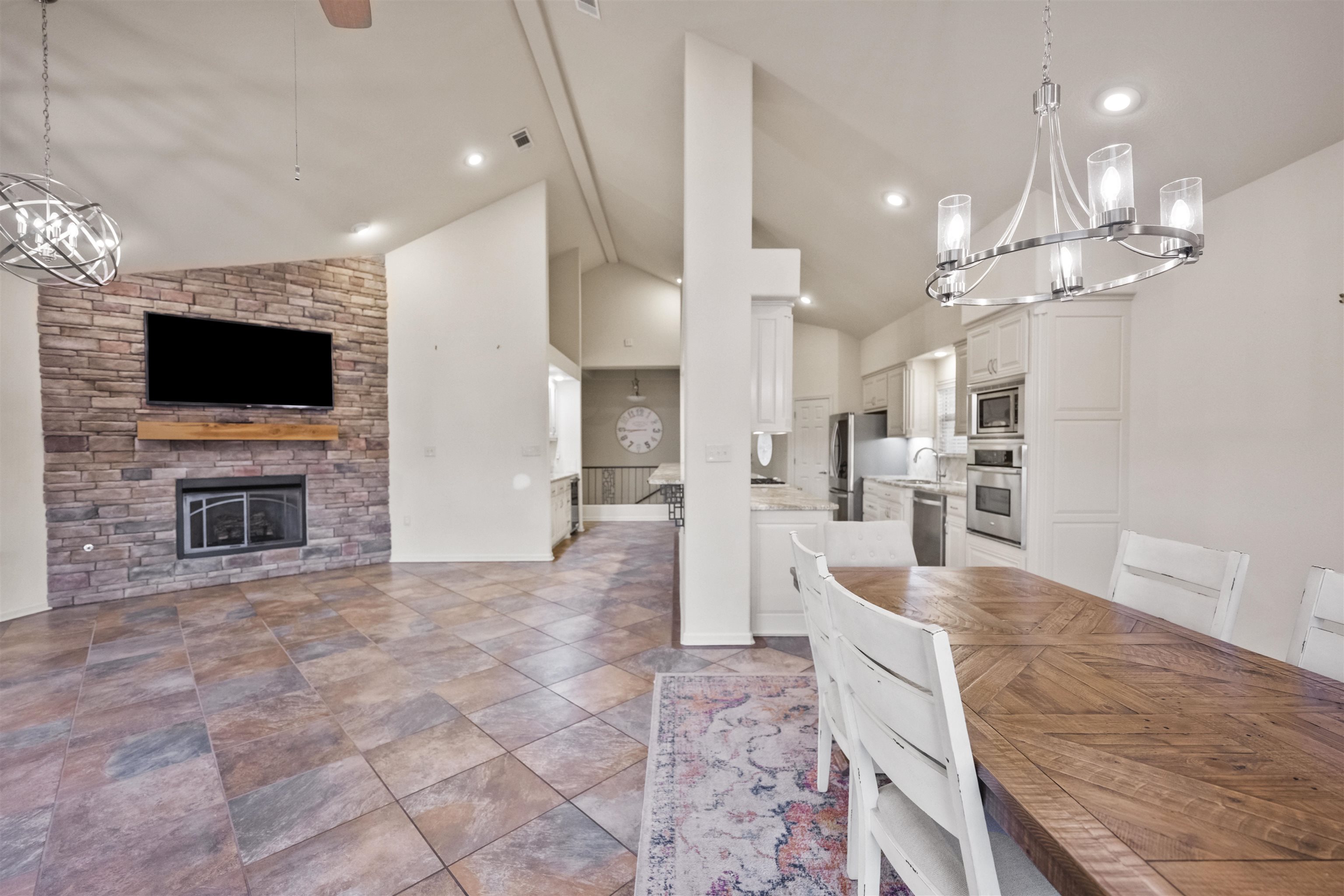 Lake Hamilton Shores - Residential