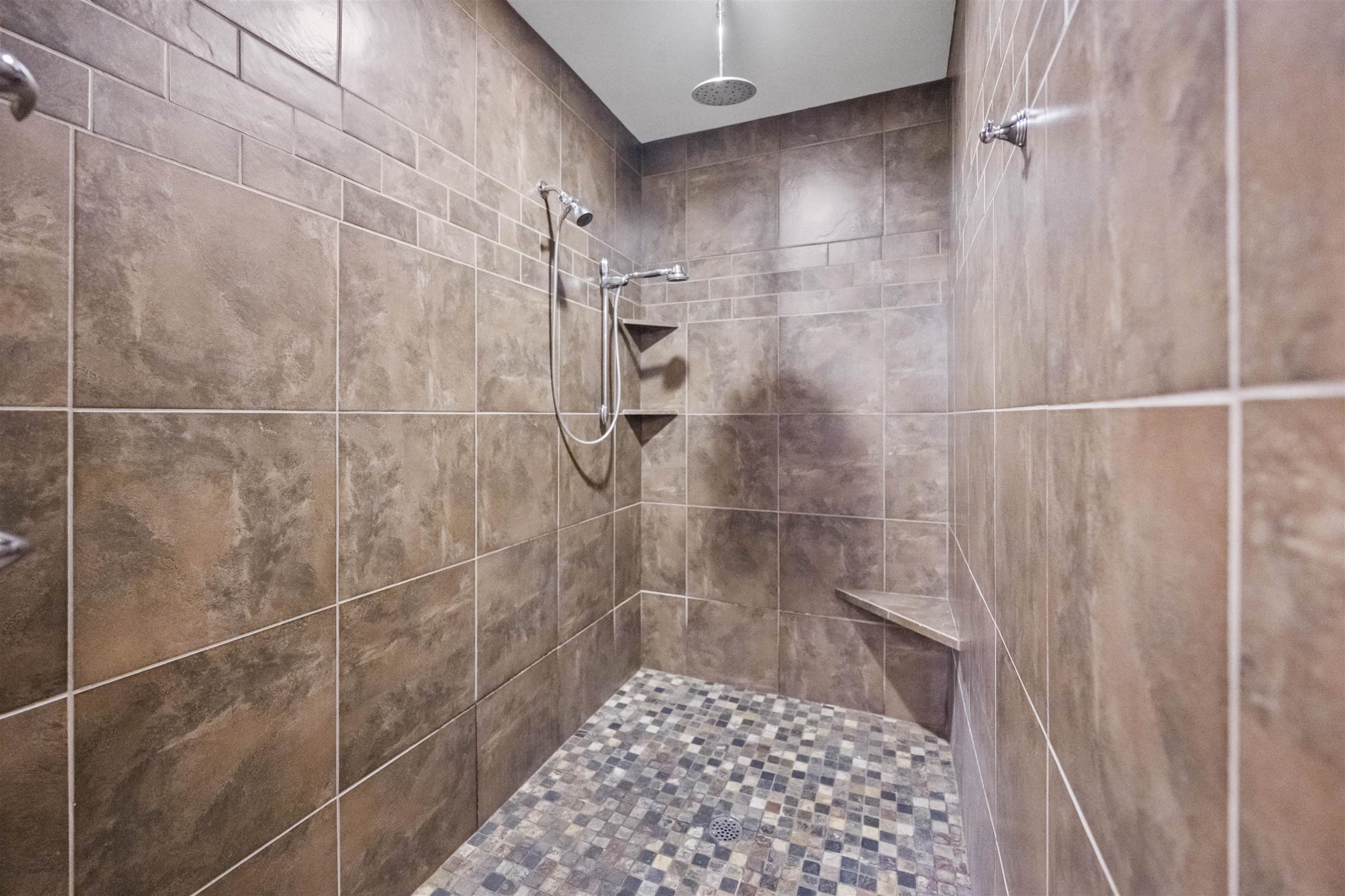 Lake Hamilton Shores - Residential