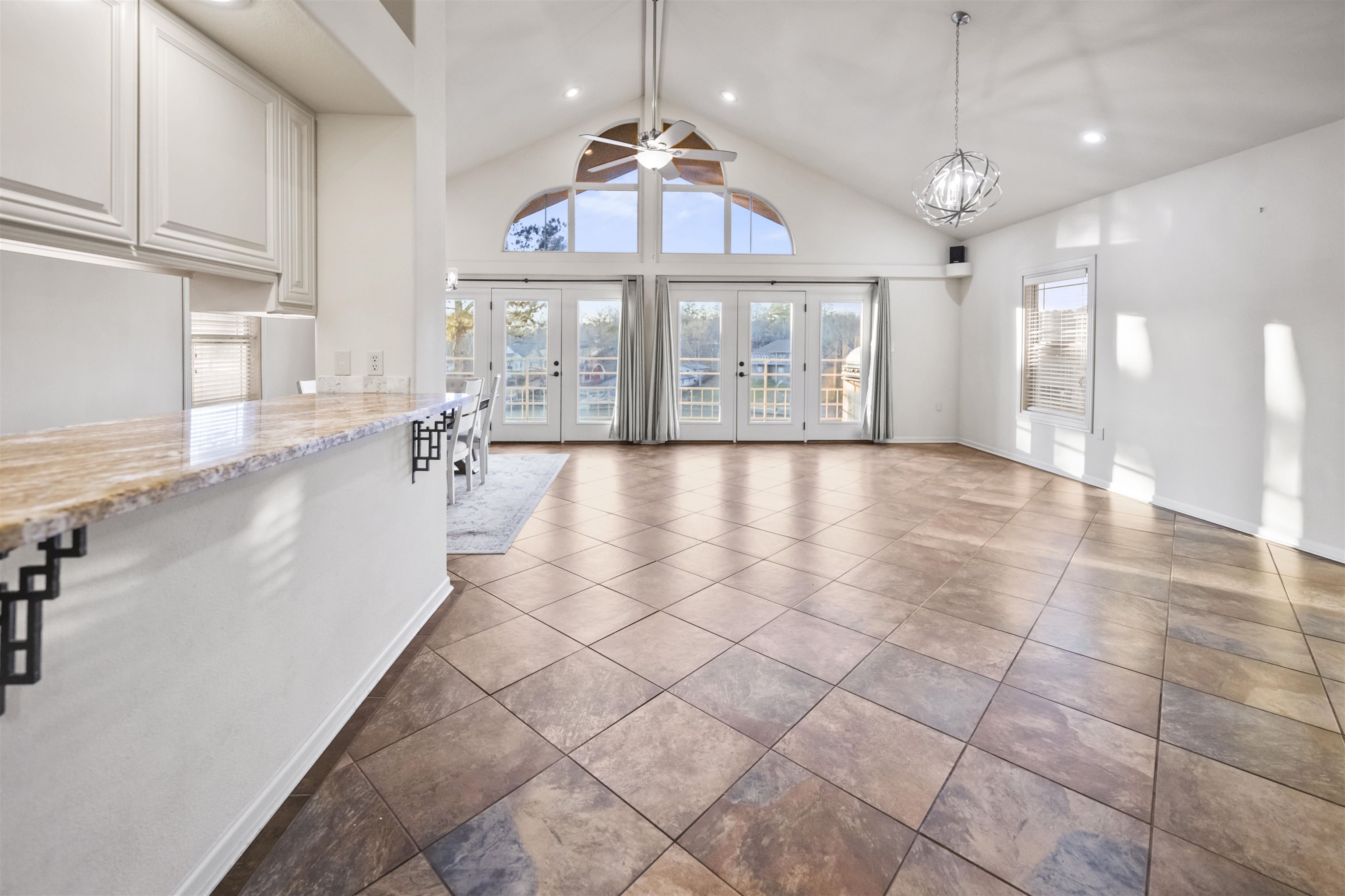 Lake Hamilton Shores - Residential