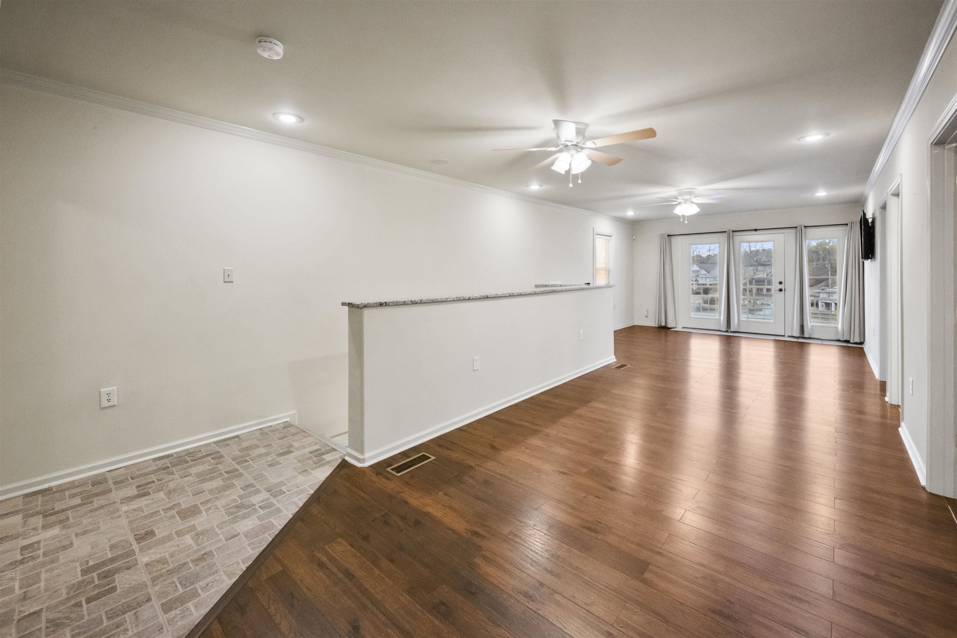 Lake Hamilton Shores - Residential