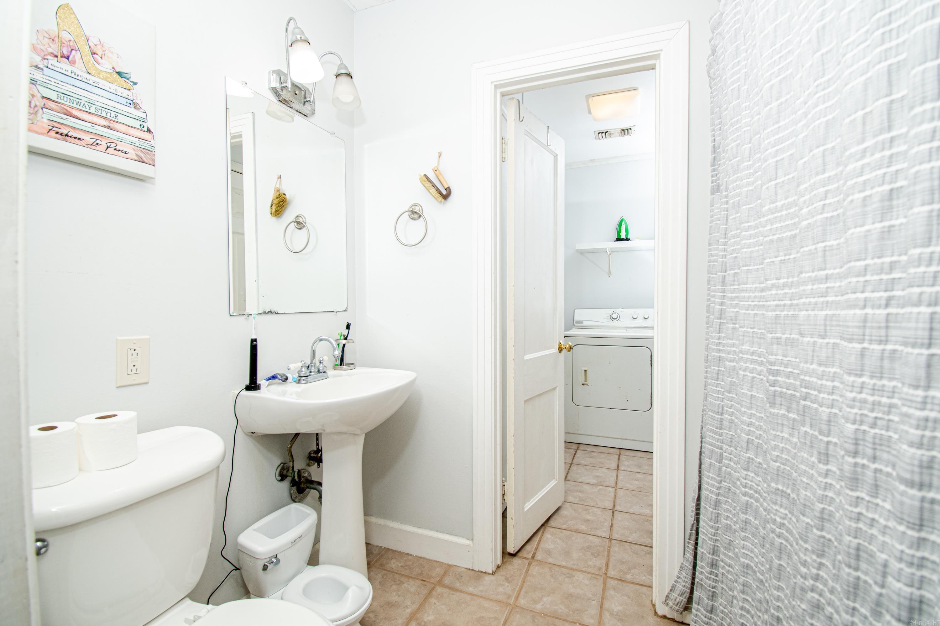 YOCUM ADDITION - Residential