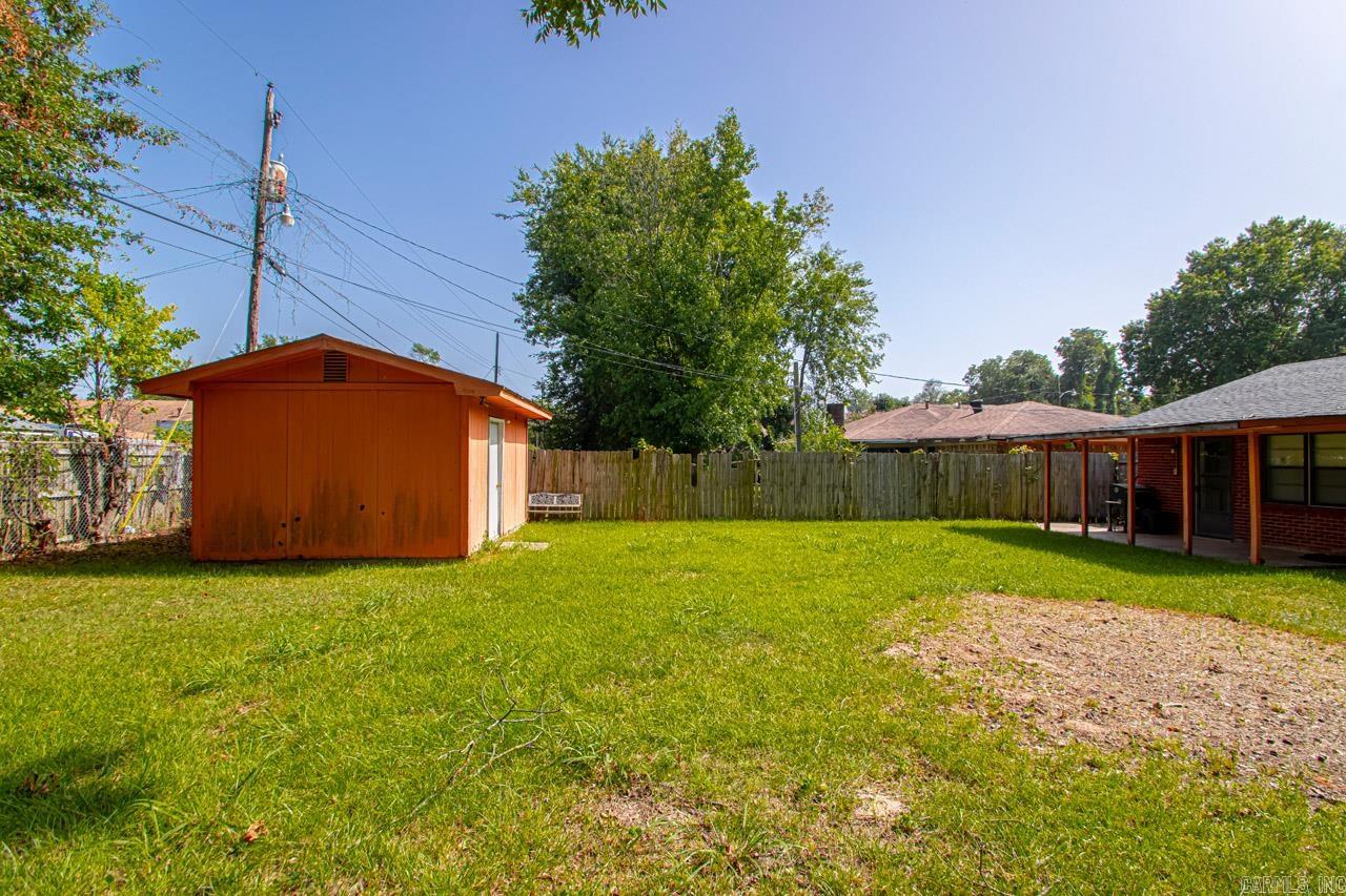 BROADMOOR - Residential