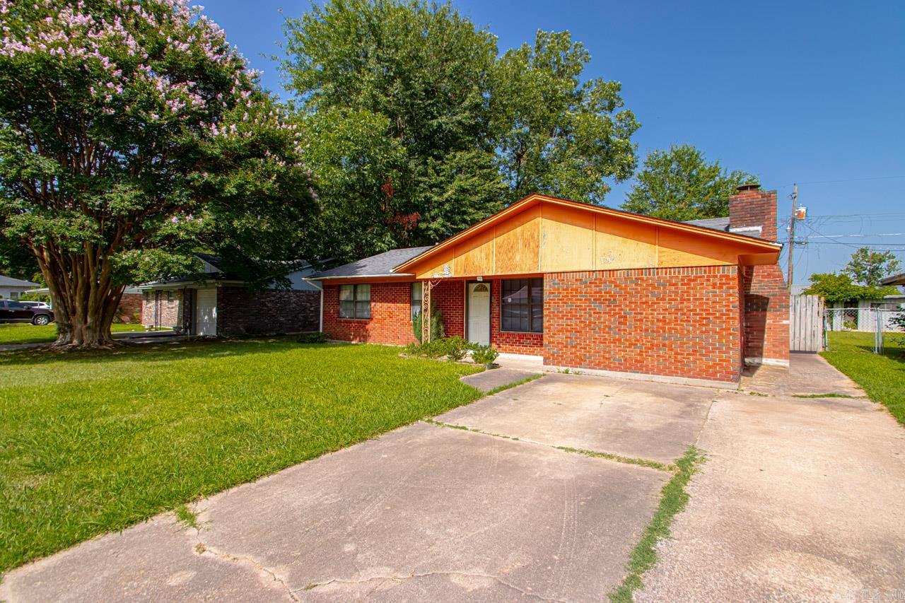 BROADMOOR - Residential