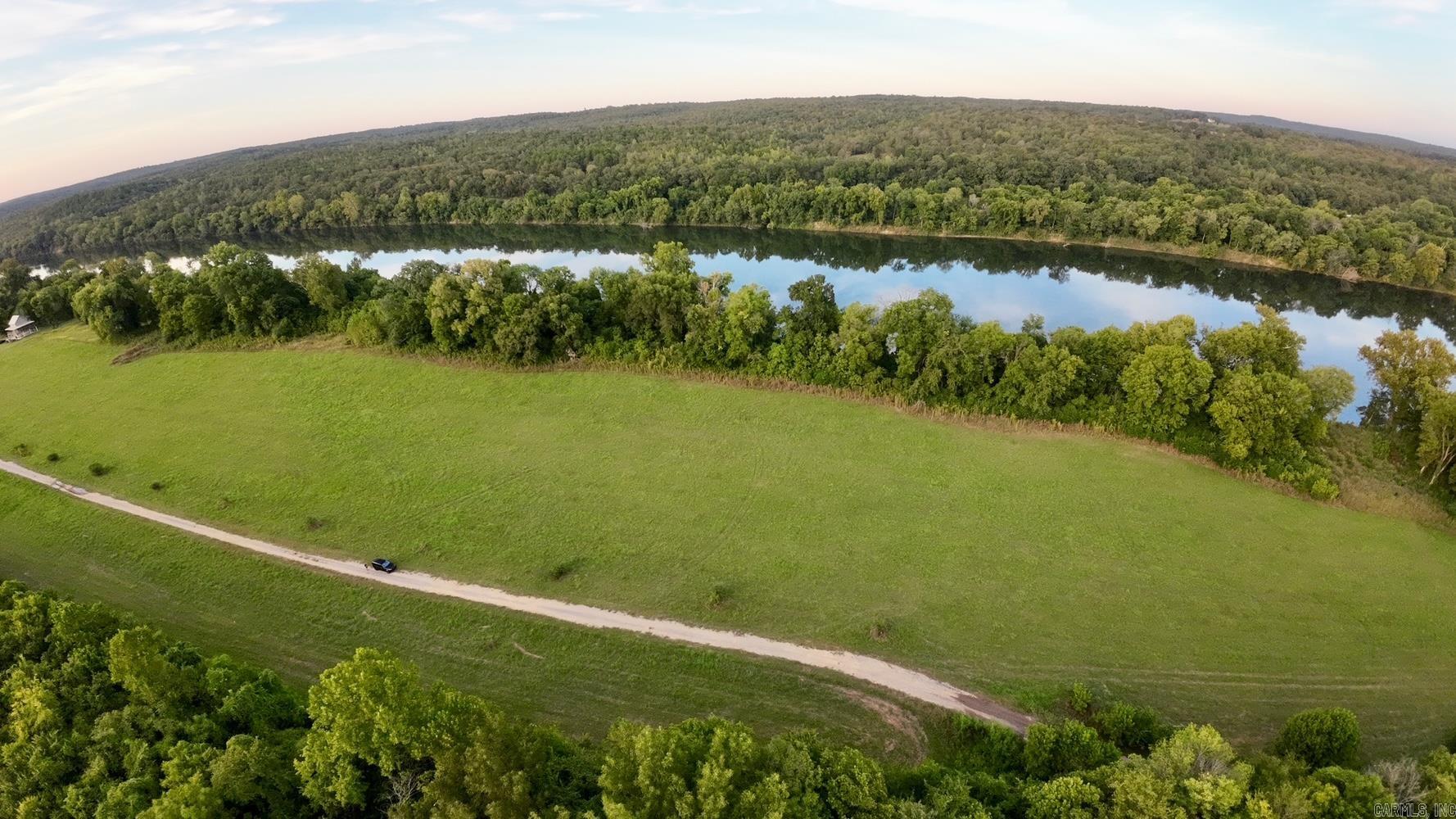 Yorktown - Land