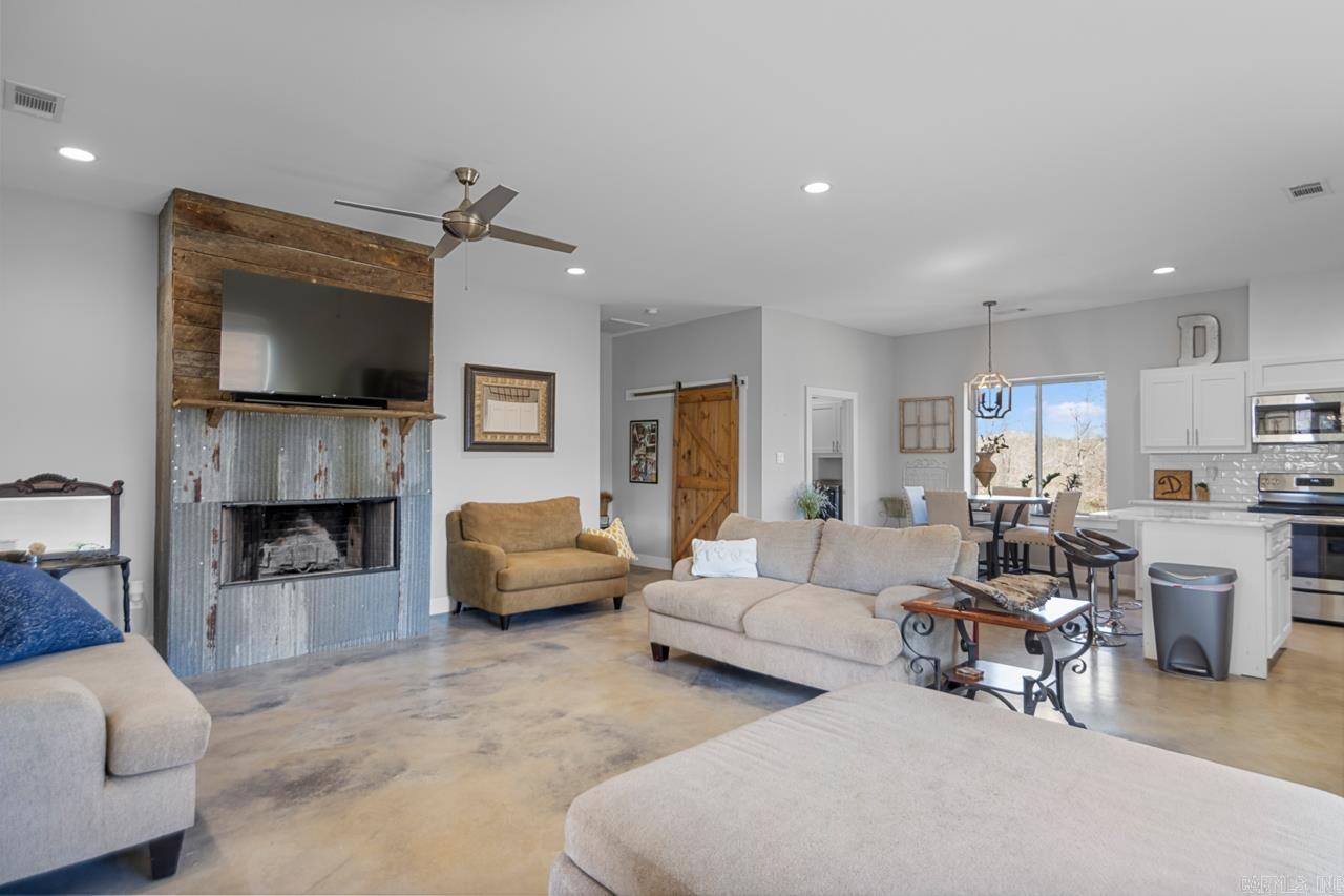 AJA ACRES - Residential