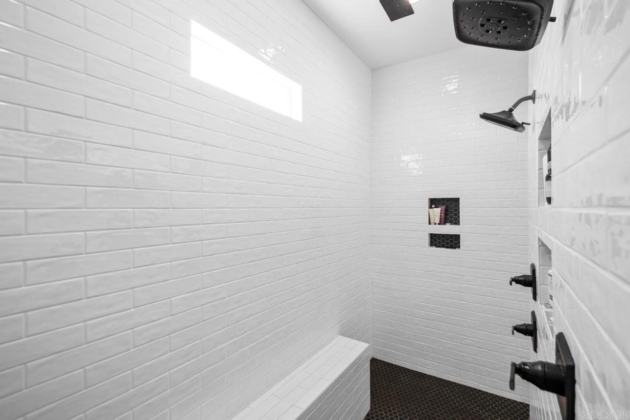 AJA ACRES - Residential