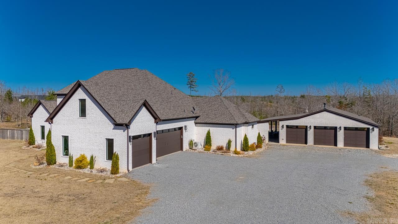 AJA ACRES - Residential