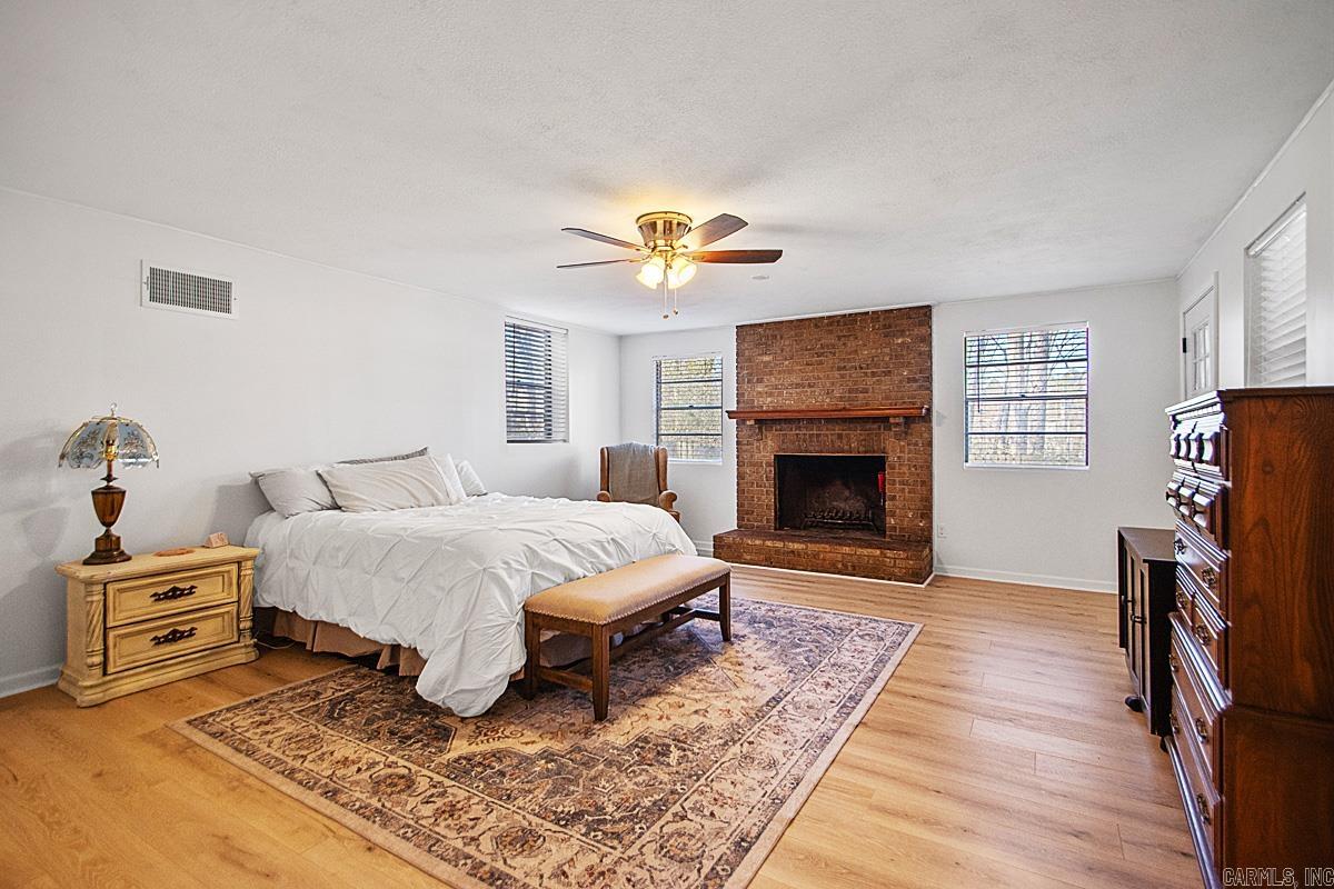 BIRCHWOOD - Residential