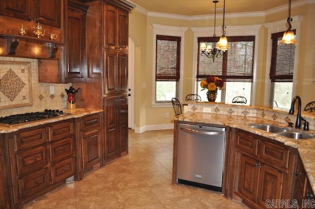 HURRICANE LAKE EST - Residential