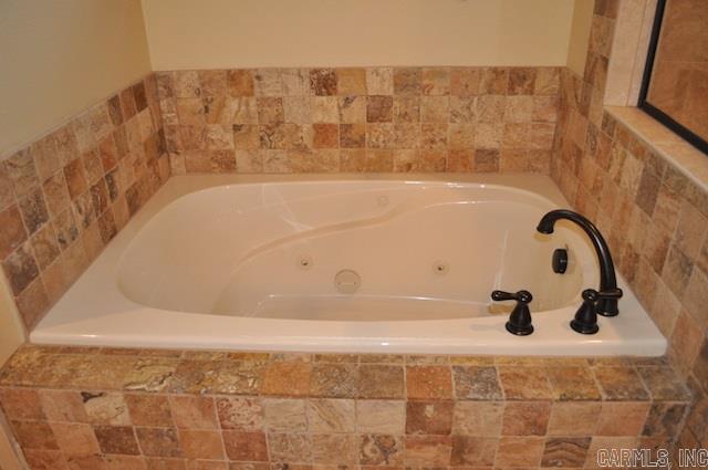 HURRICANE LAKE EST - Residential