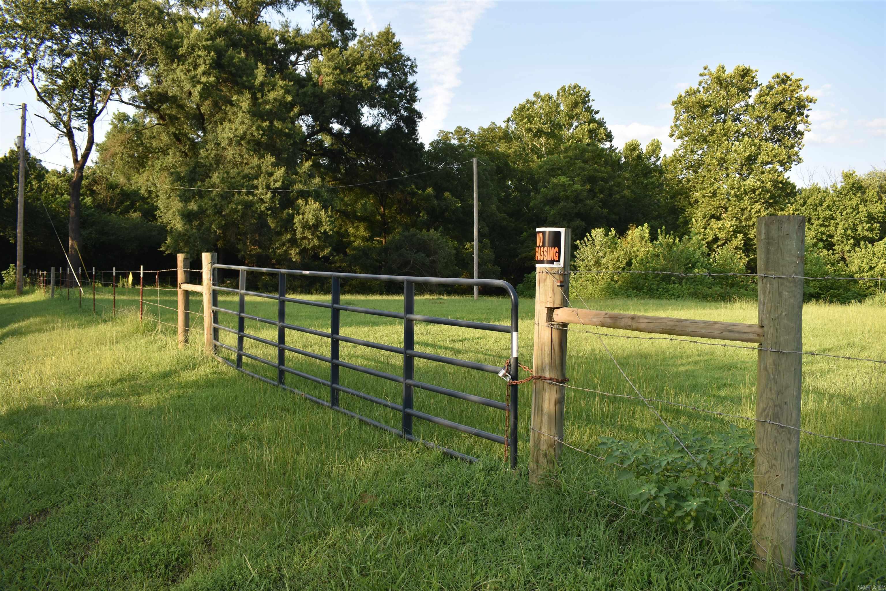 Metes & Bounds - Land