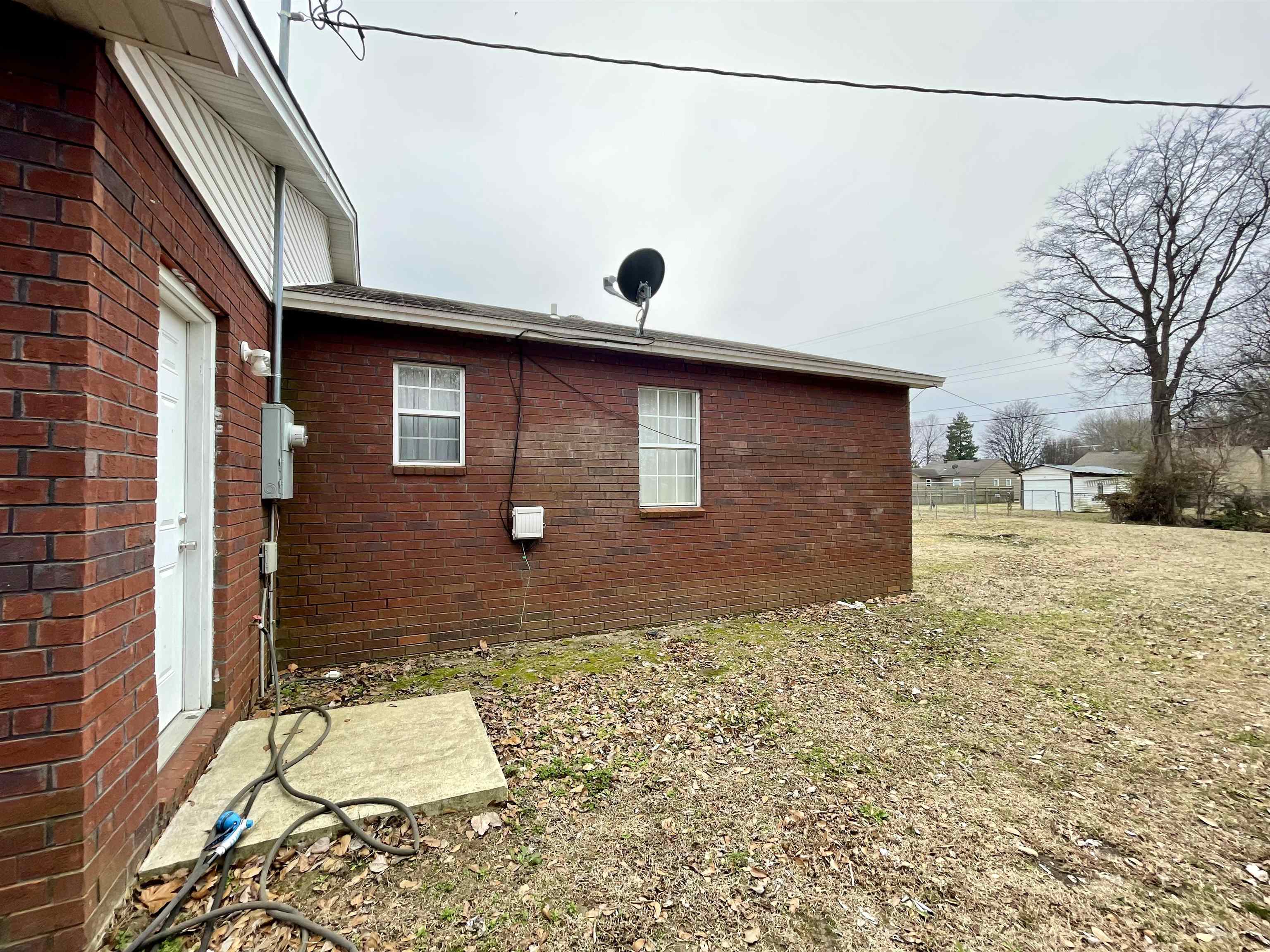 POINSETT LUMBER & MFG CO 4TH - Residential