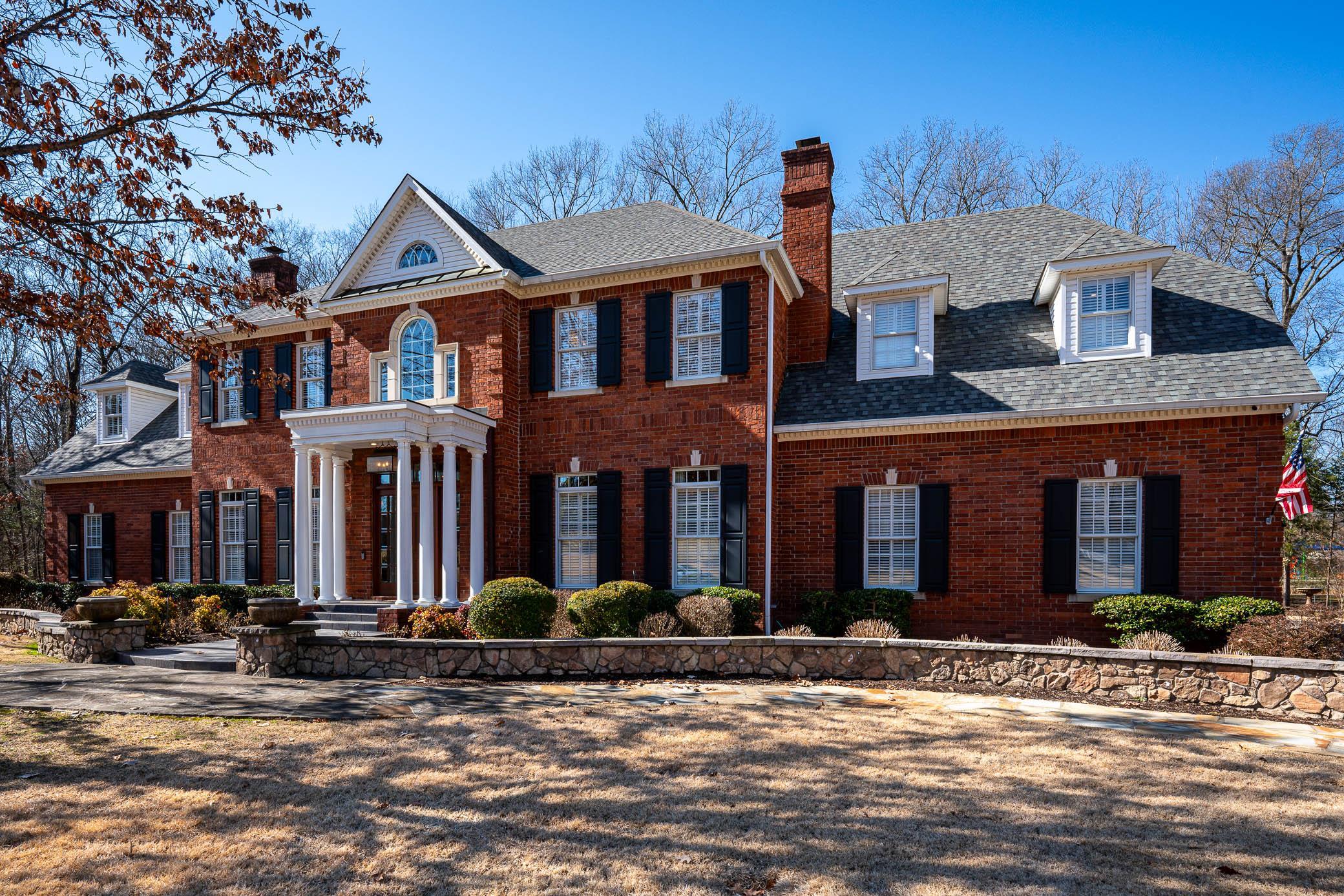 PIPPINPOST - Residential