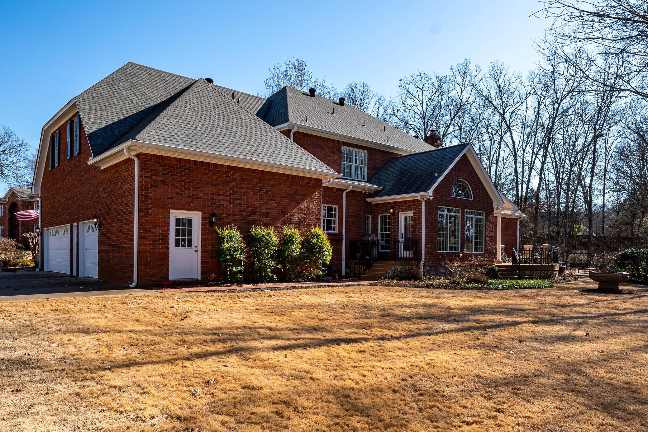 PIPPINPOST - Residential