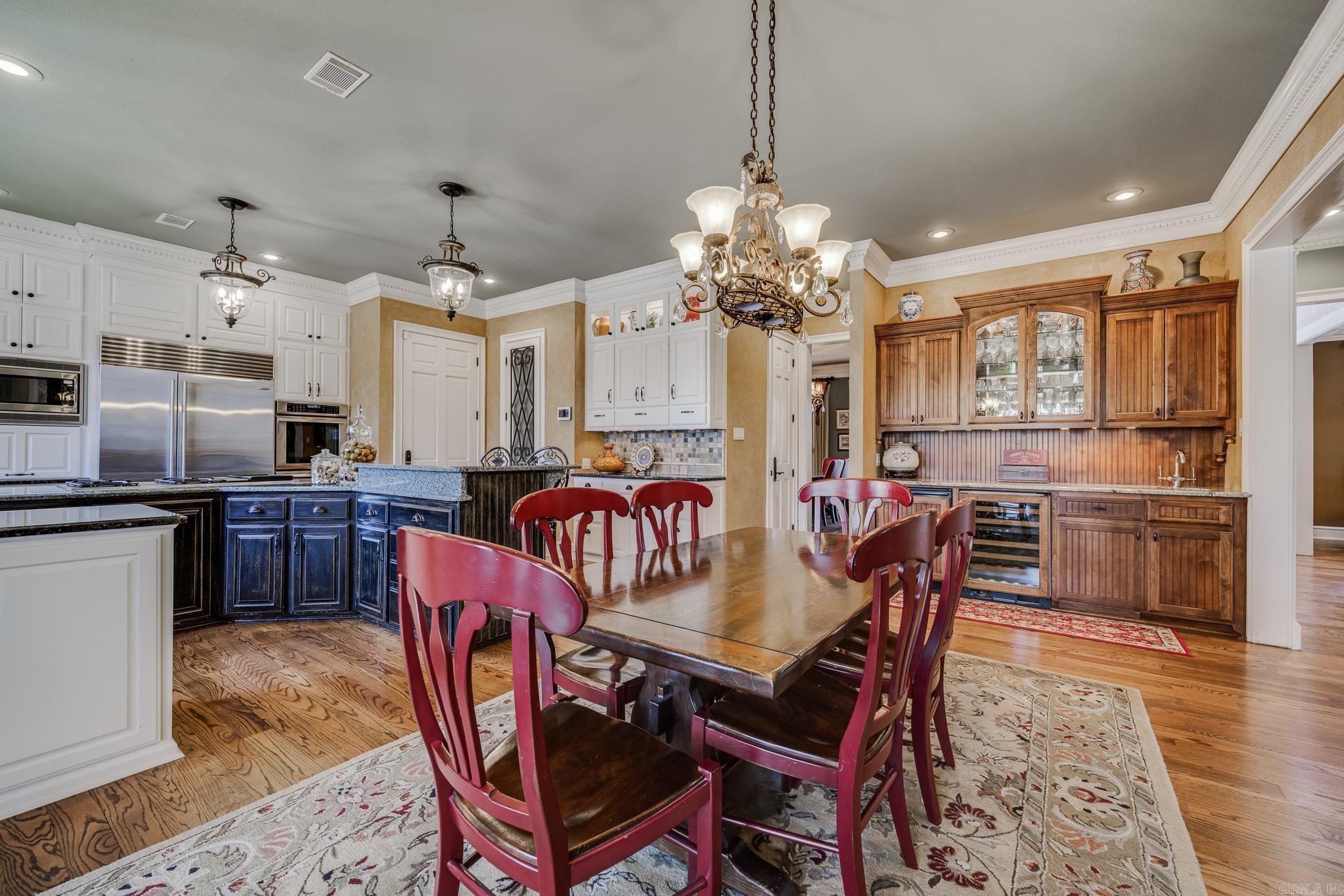 PIPPINPOST - Residential