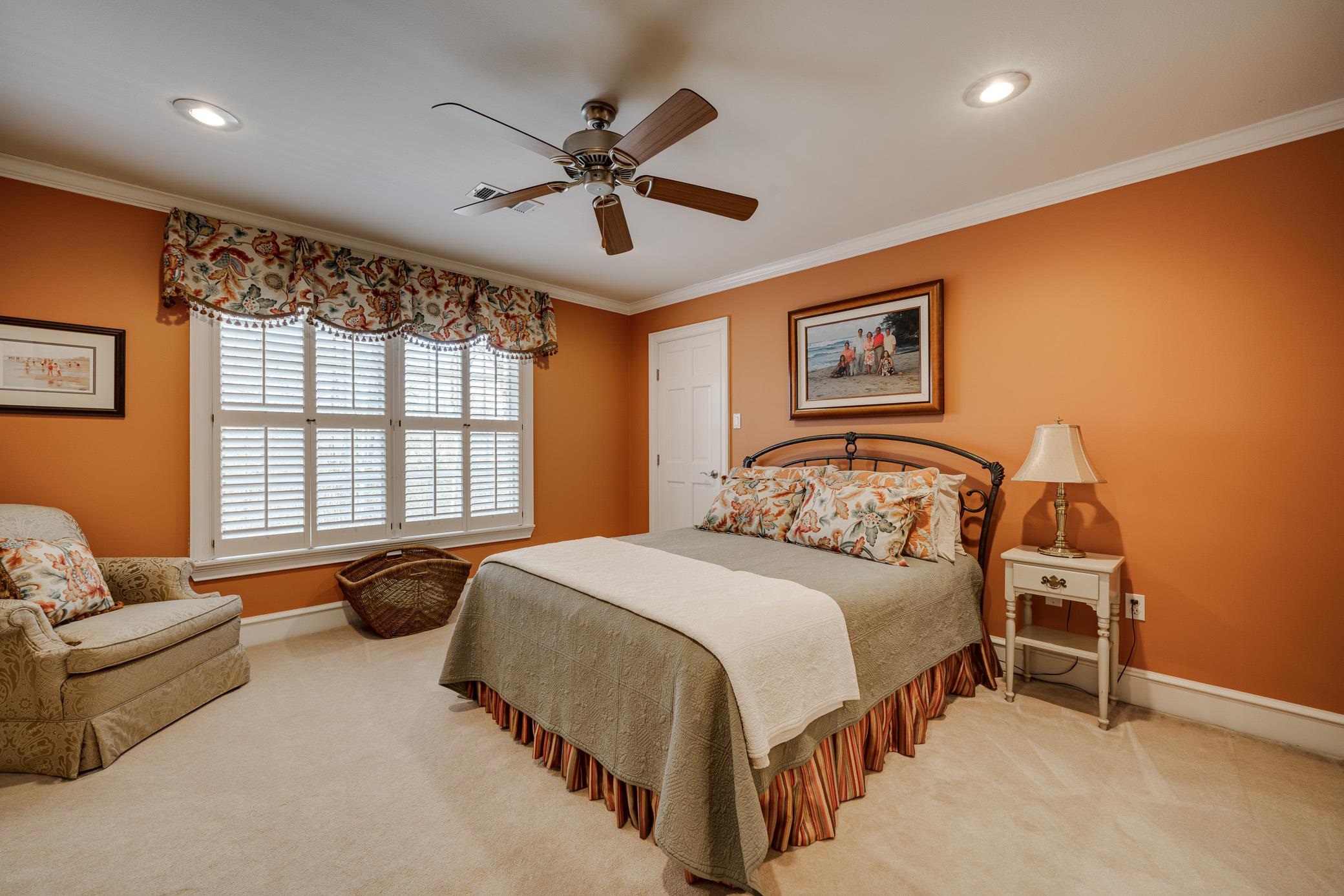 PIPPINPOST - Residential