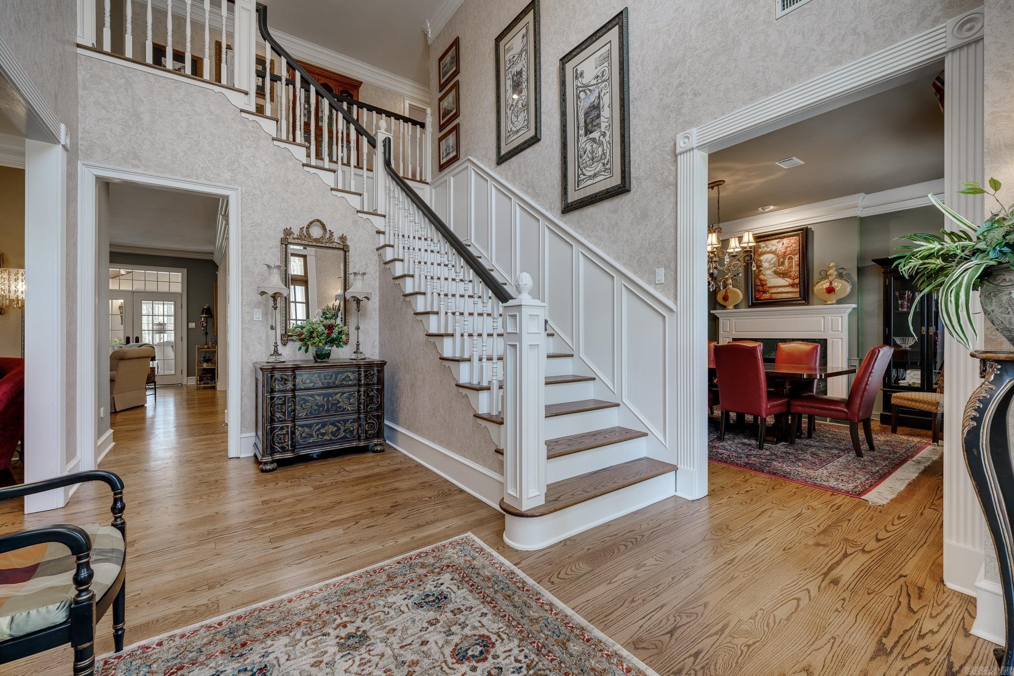 PIPPINPOST - Residential