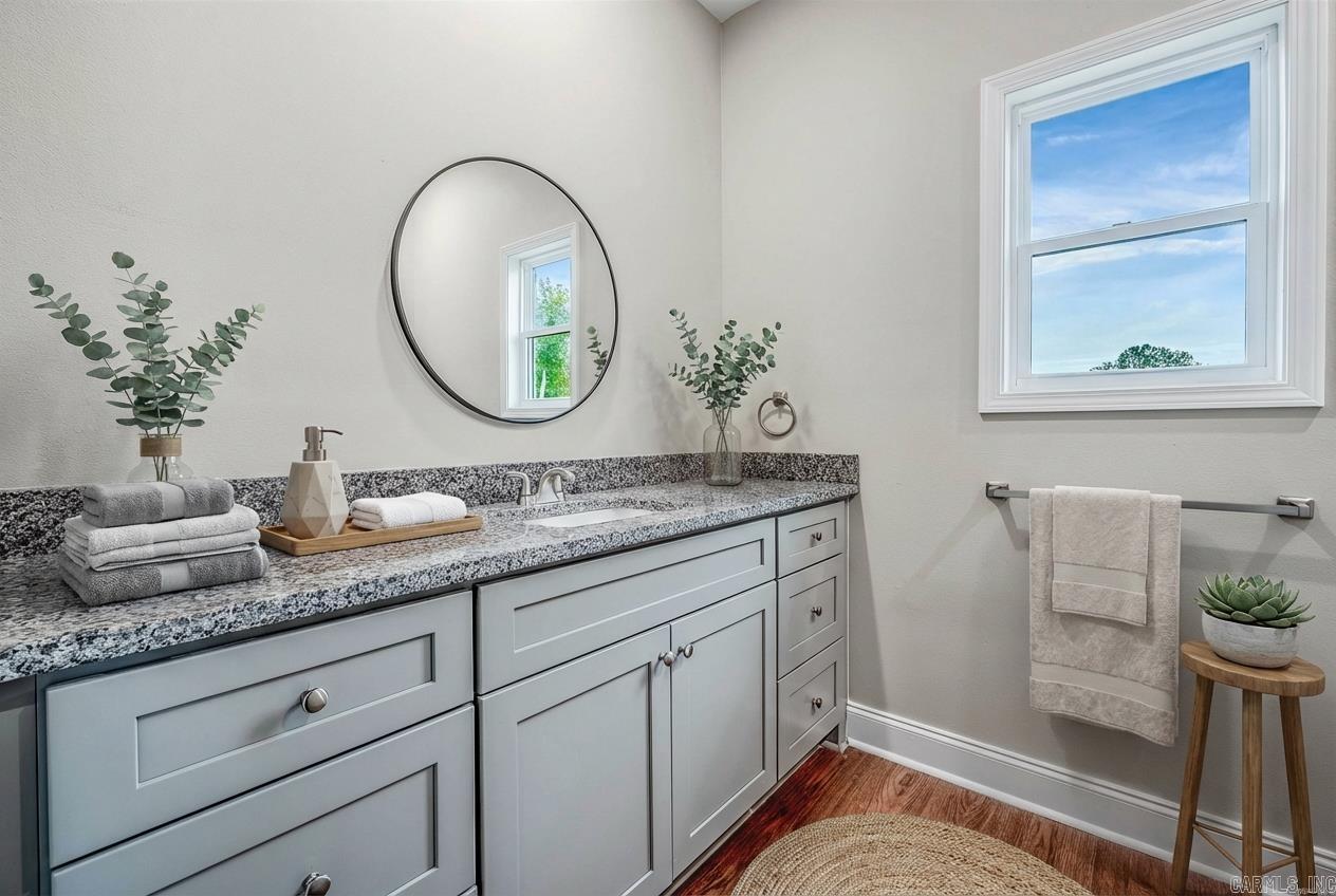 THE WRIGLEY PLACE ADDITION LOT 1 - Residential Income