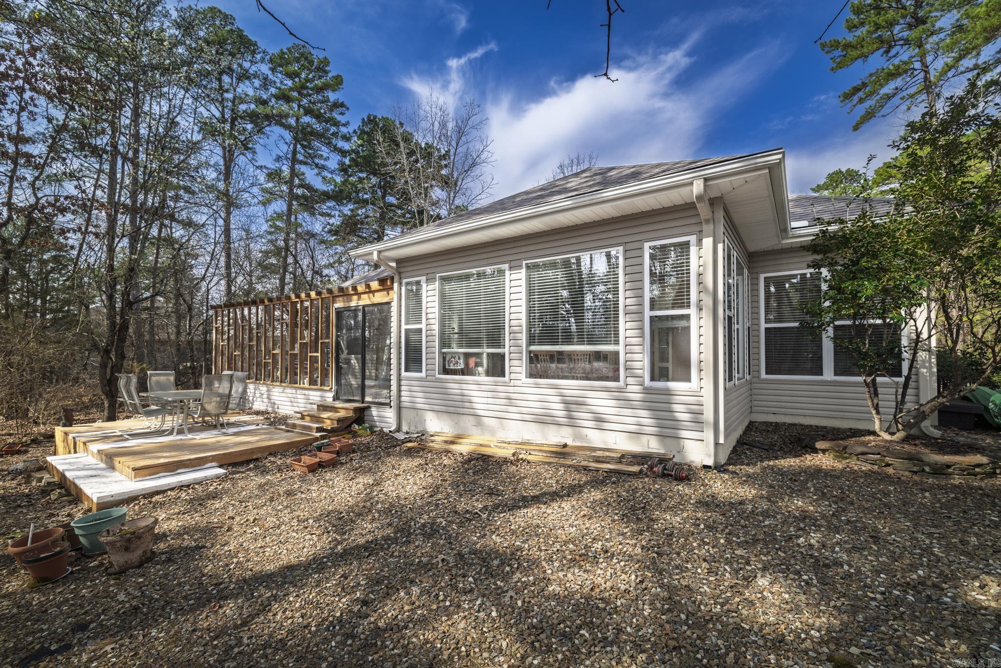 SALDANA - Residential